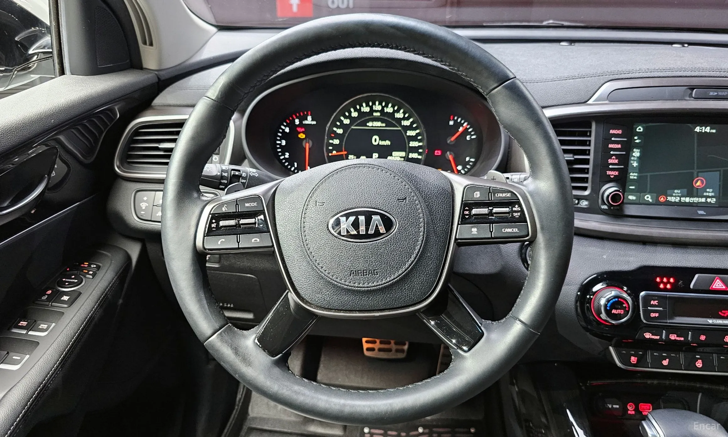 Kia Sorento превью 13