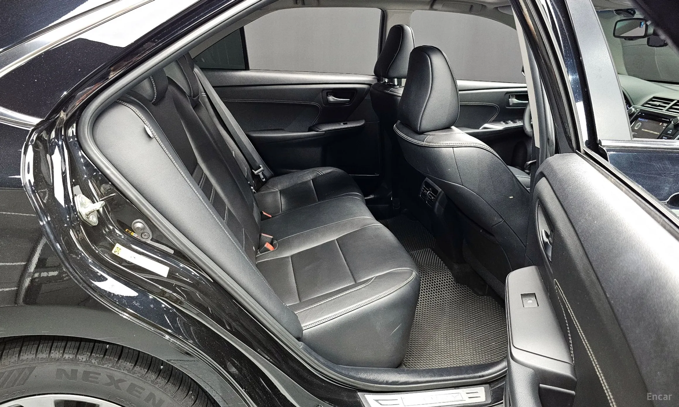 Toyota New Camry превью 12