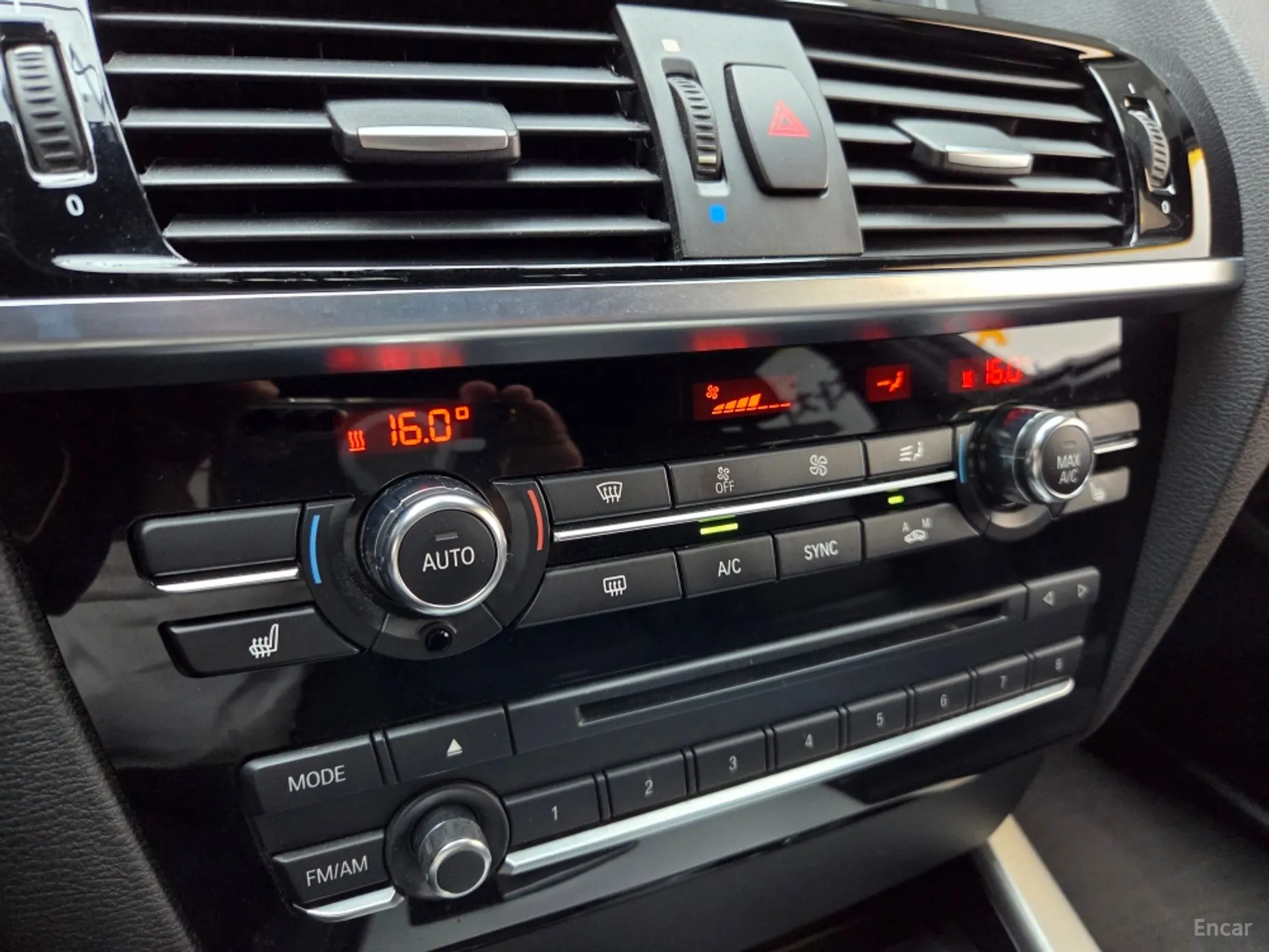 BMW X4 (F26) превью 10