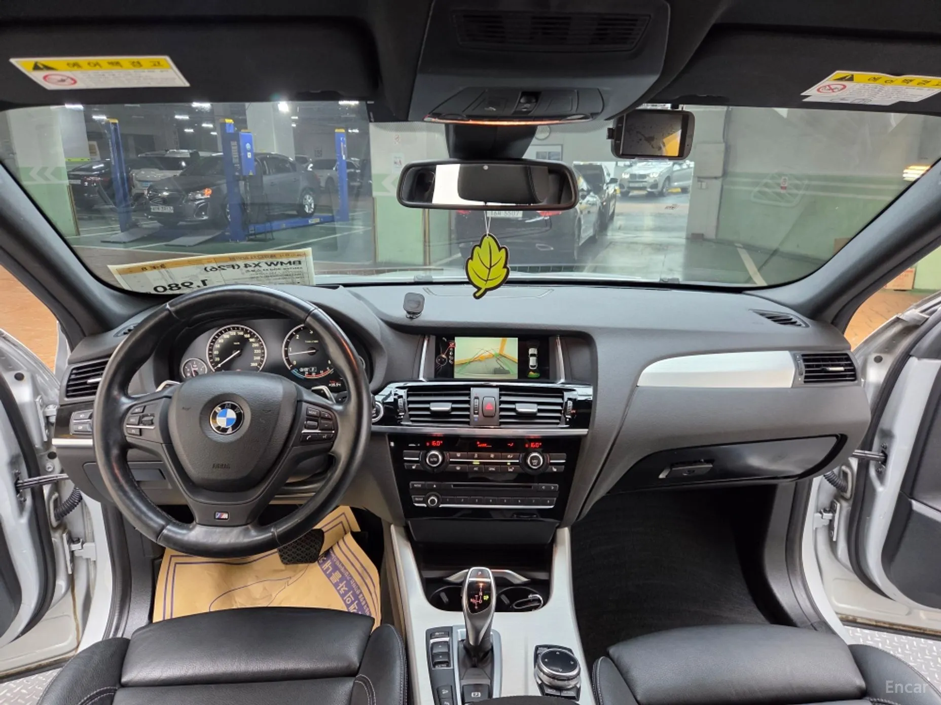 BMW X4 (F26) превью 14