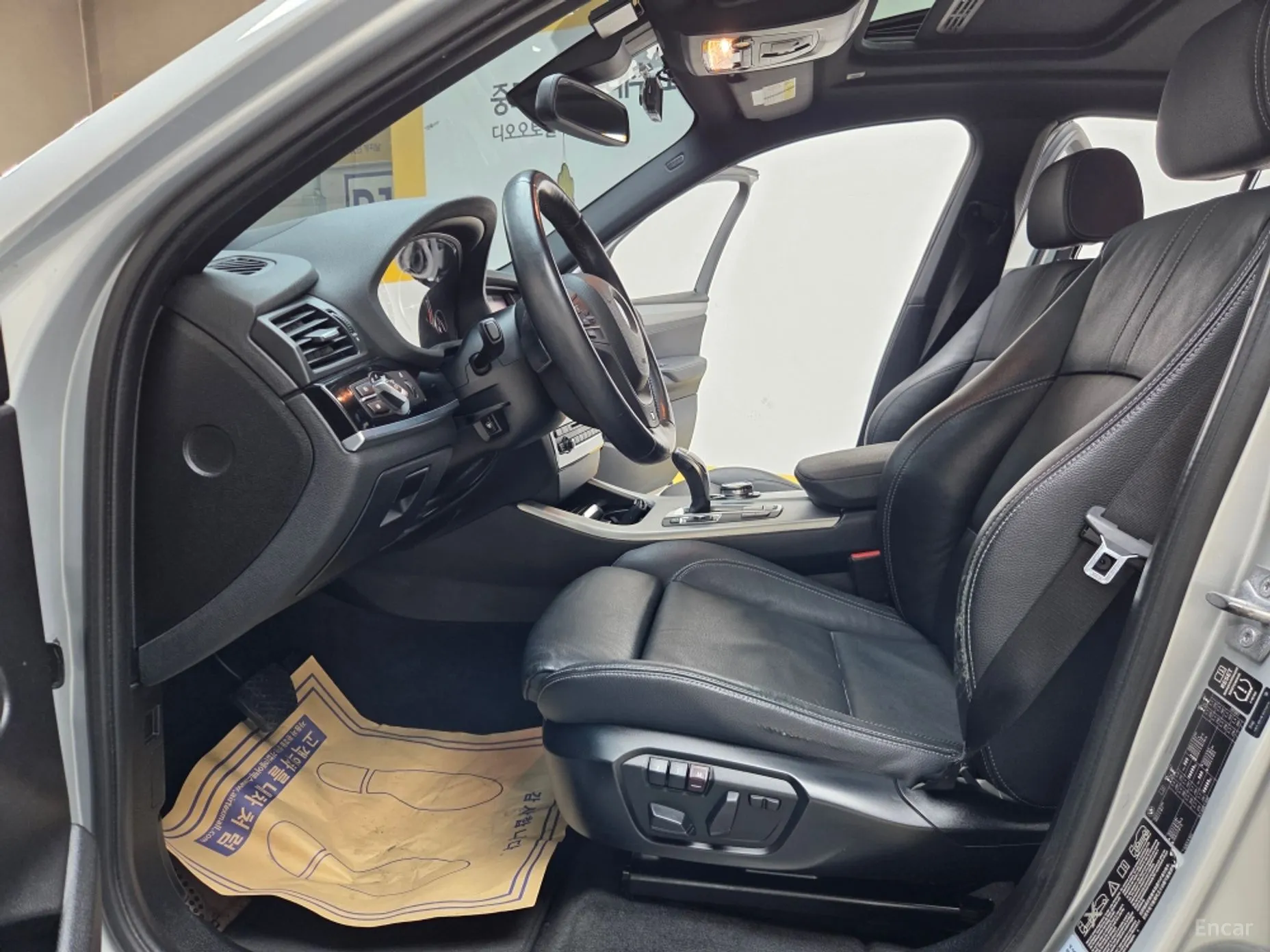 BMW X4 (F26) превью 15