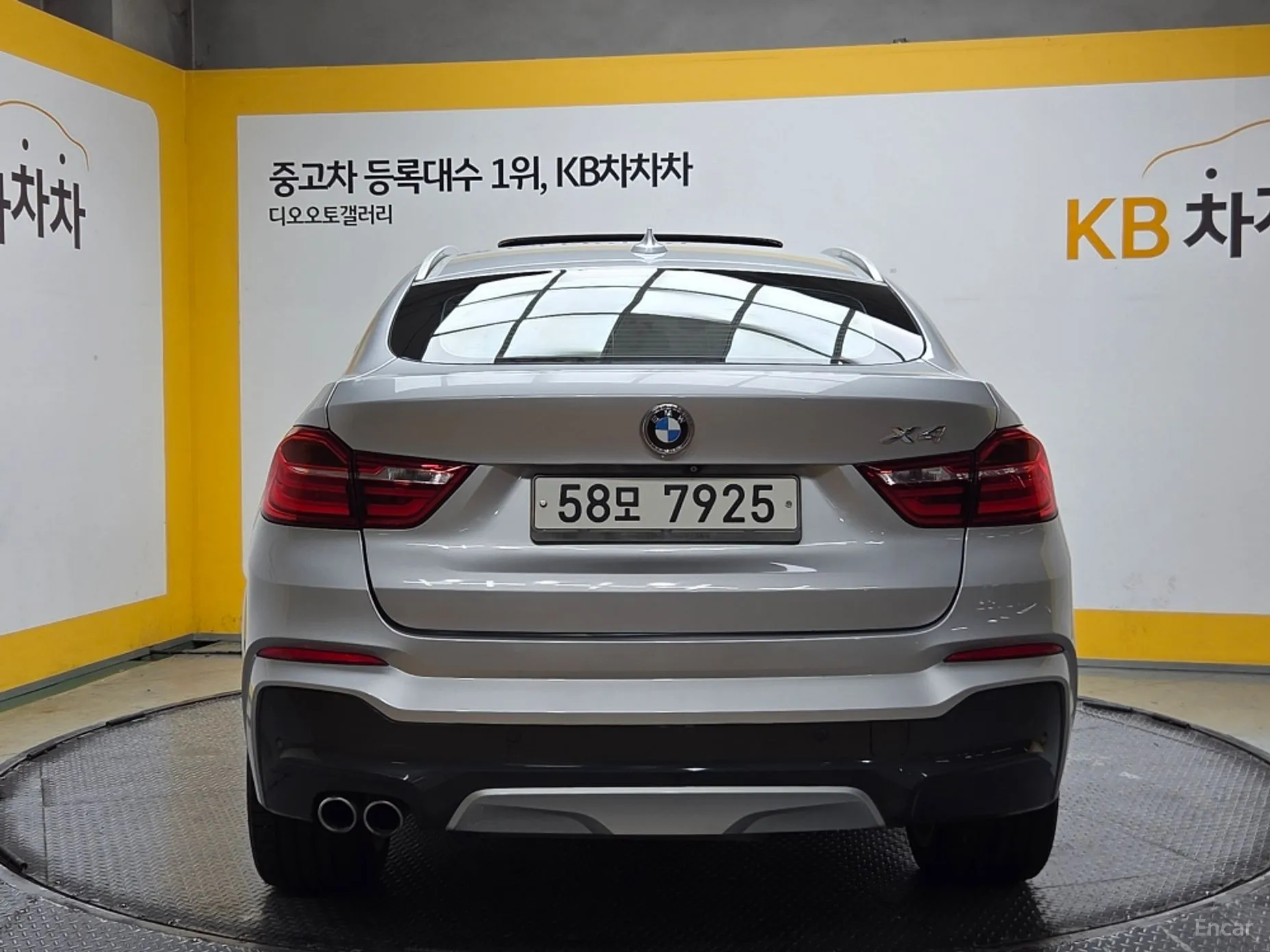 BMW X4 (F26) превью 6