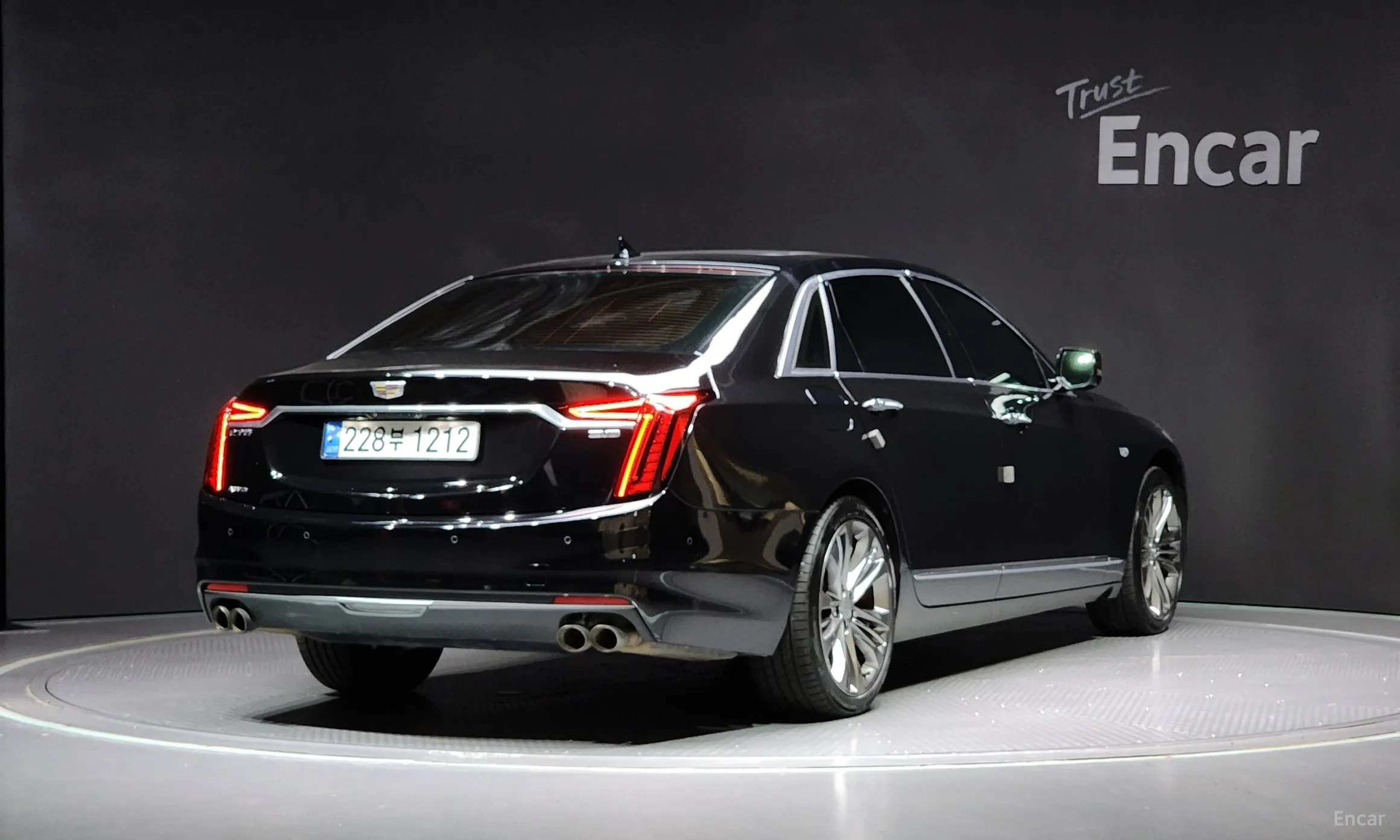 Cadillac CT6 превью 2