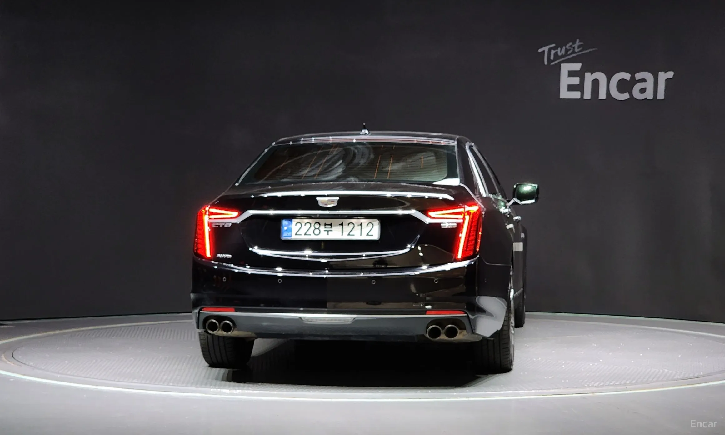 Cadillac CT6 превью 4