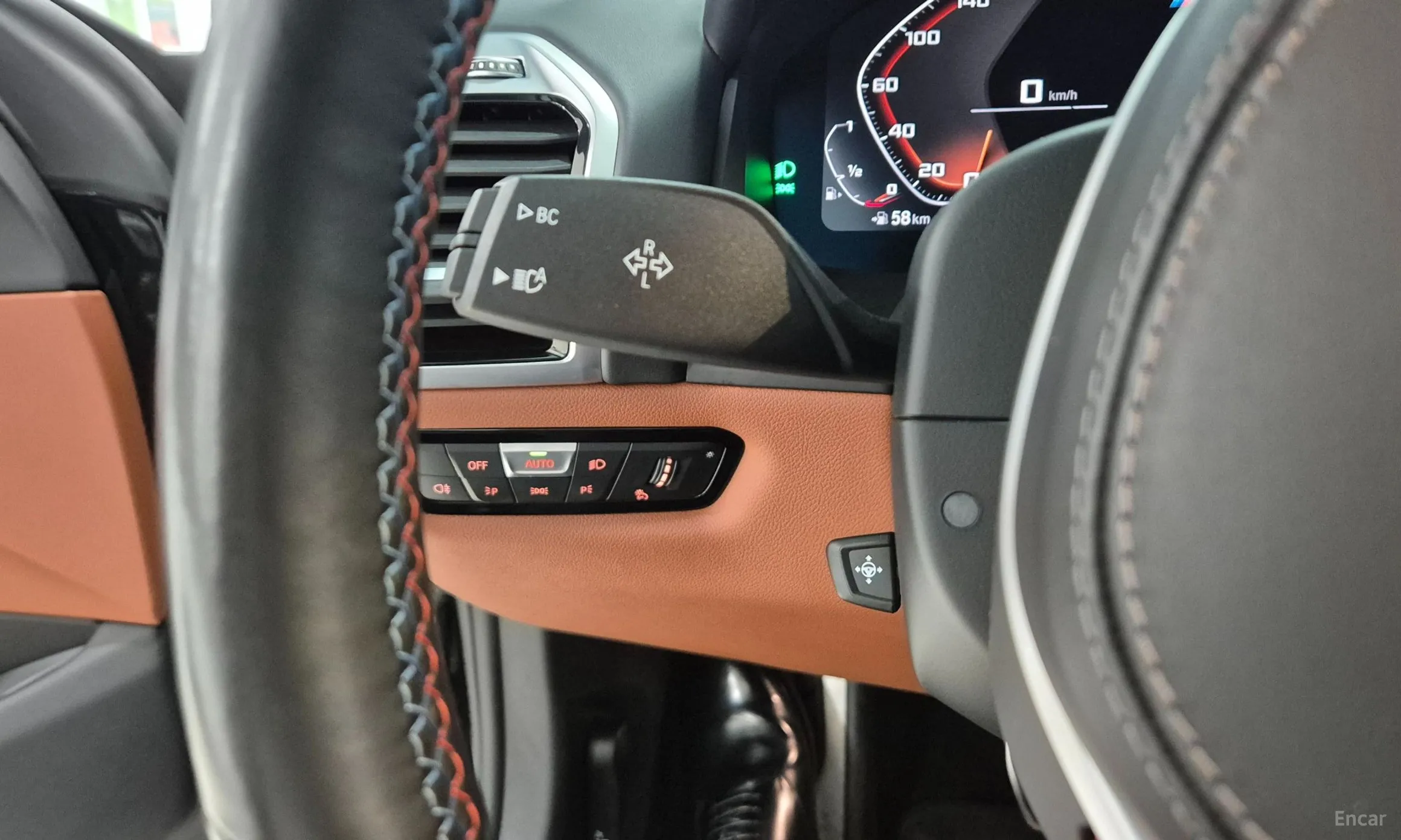 BMW 8-series (G15) превью 14