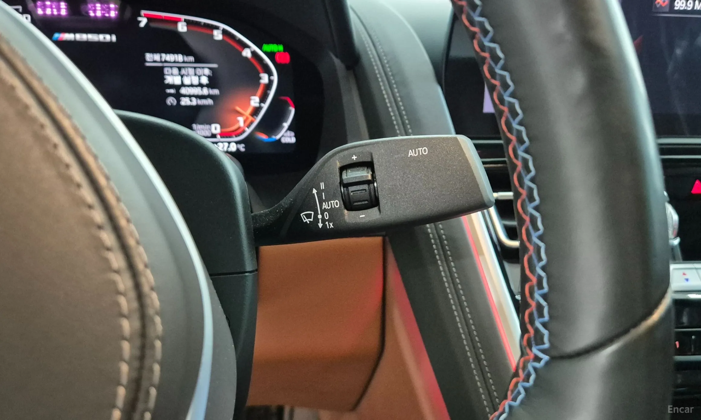 BMW 8-series (G15) превью 15