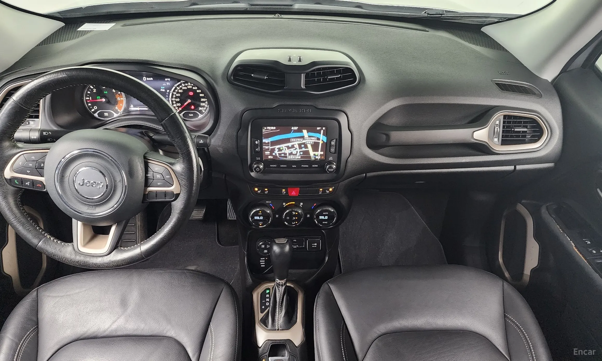 Jeep Renegade превью 7