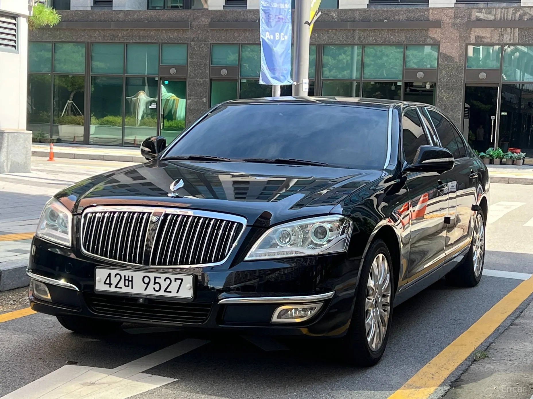 KG Mobility (SsangYong) Chairman W