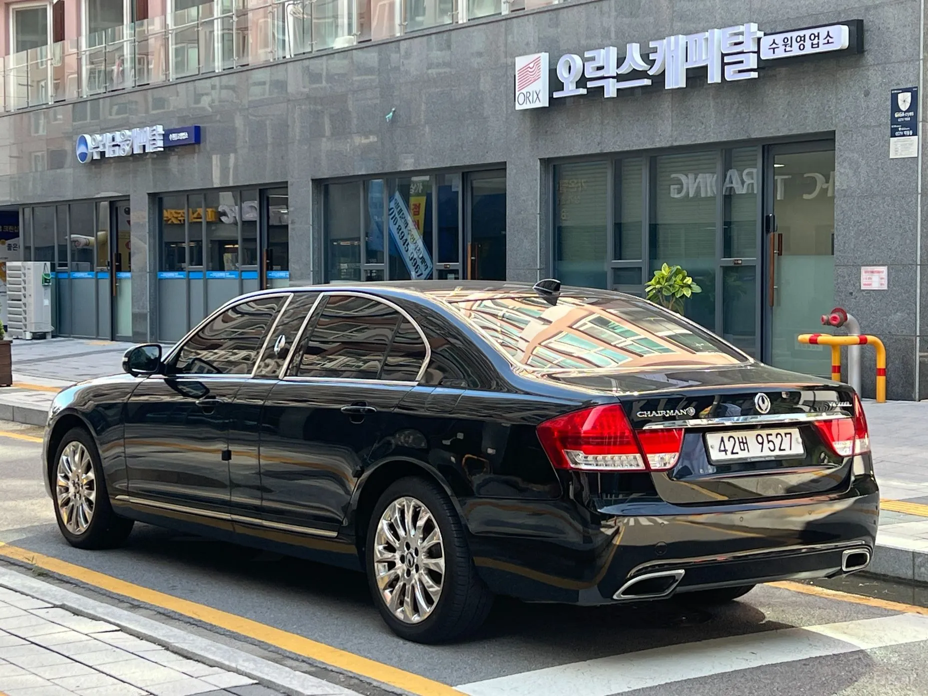 KG Mobility (SsangYong) Chairman W превью 3
