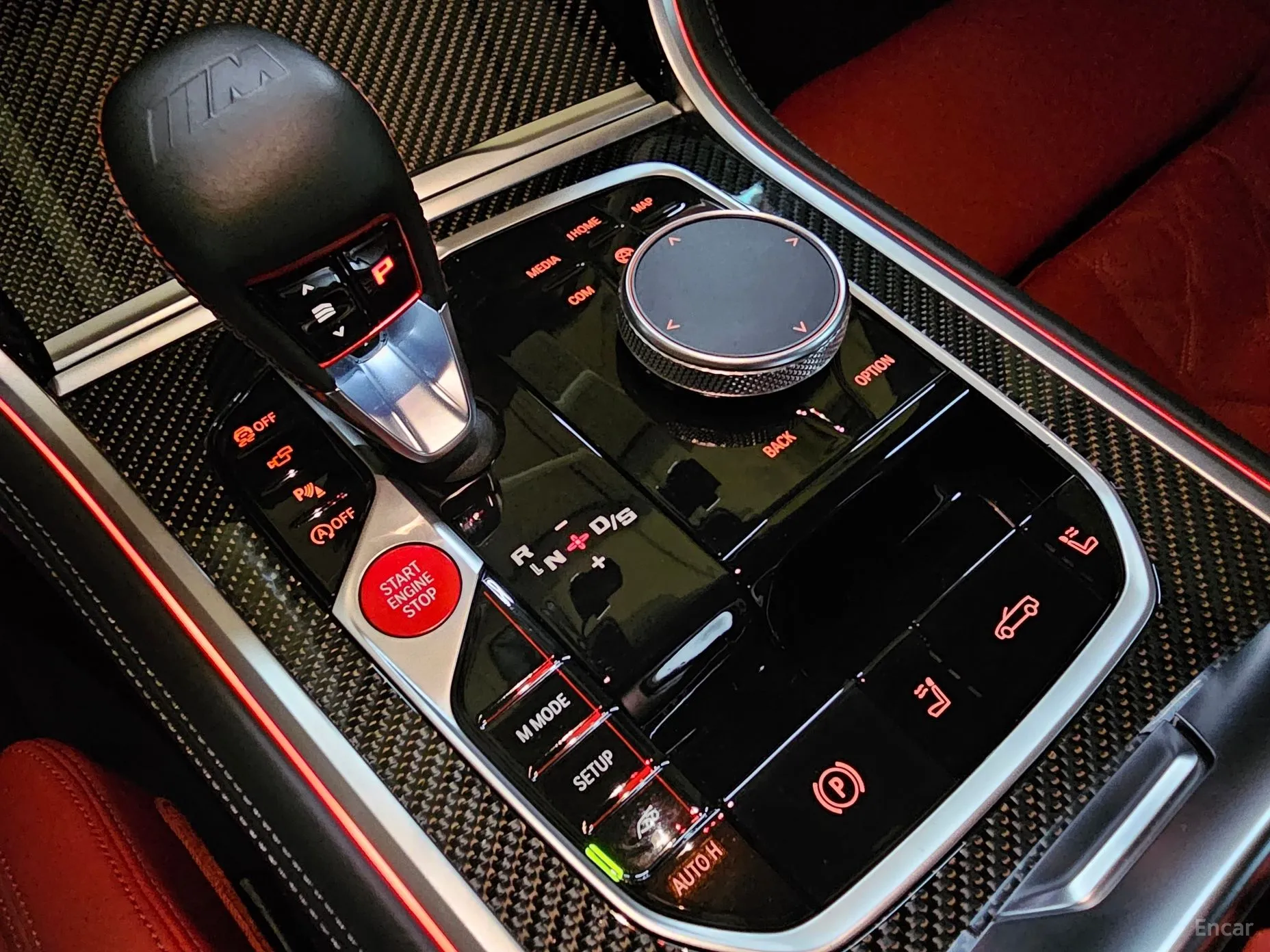 BMW M8 (G15) превью 17