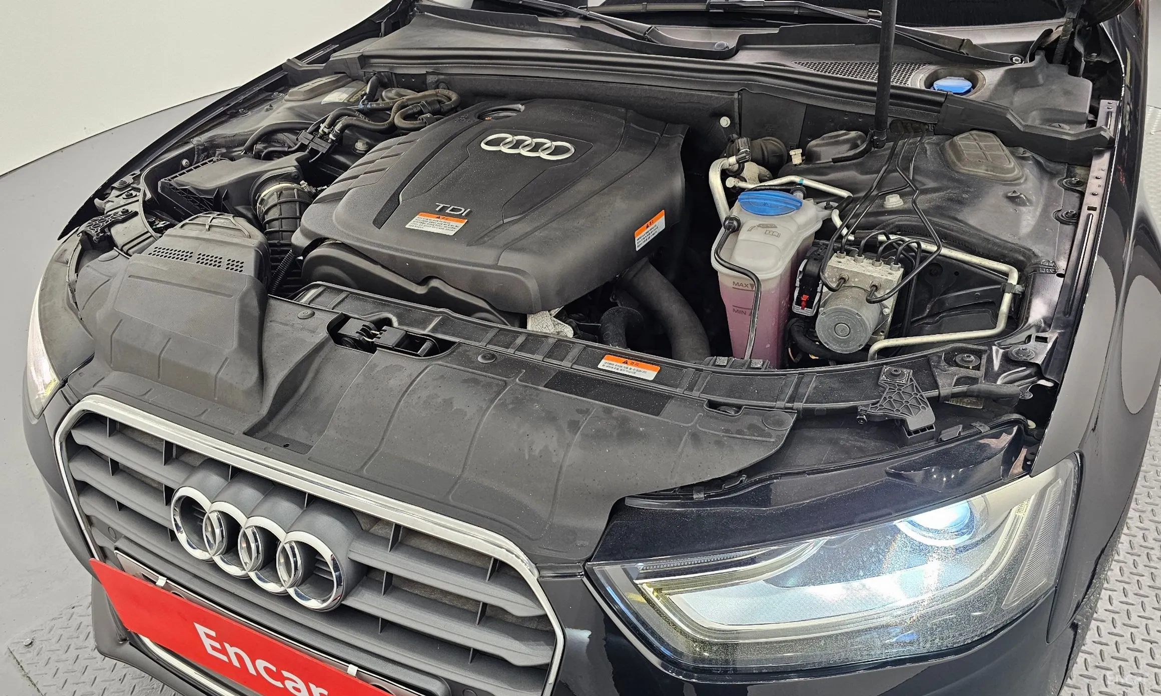 Audi New A4 превью 6