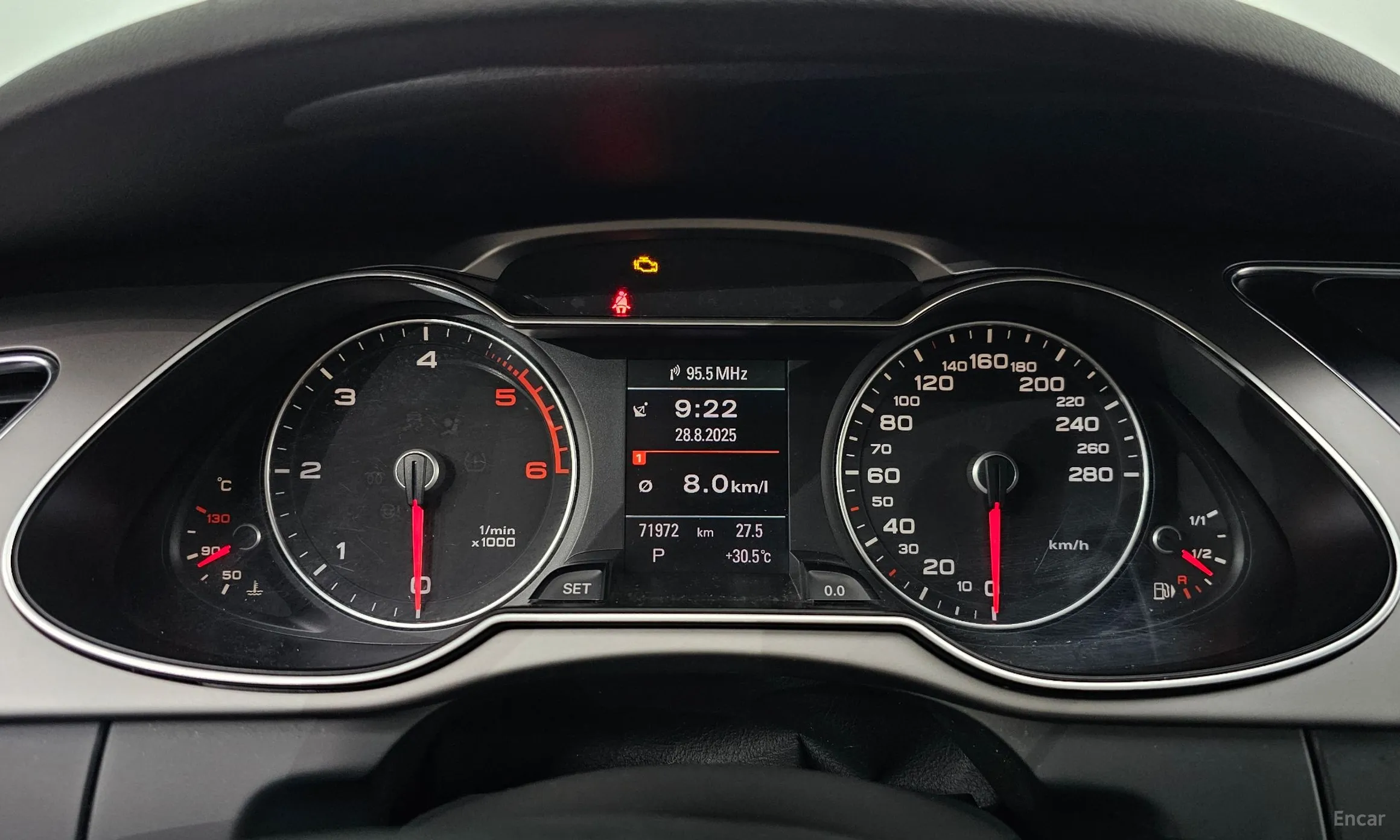 Audi New A4 превью 8