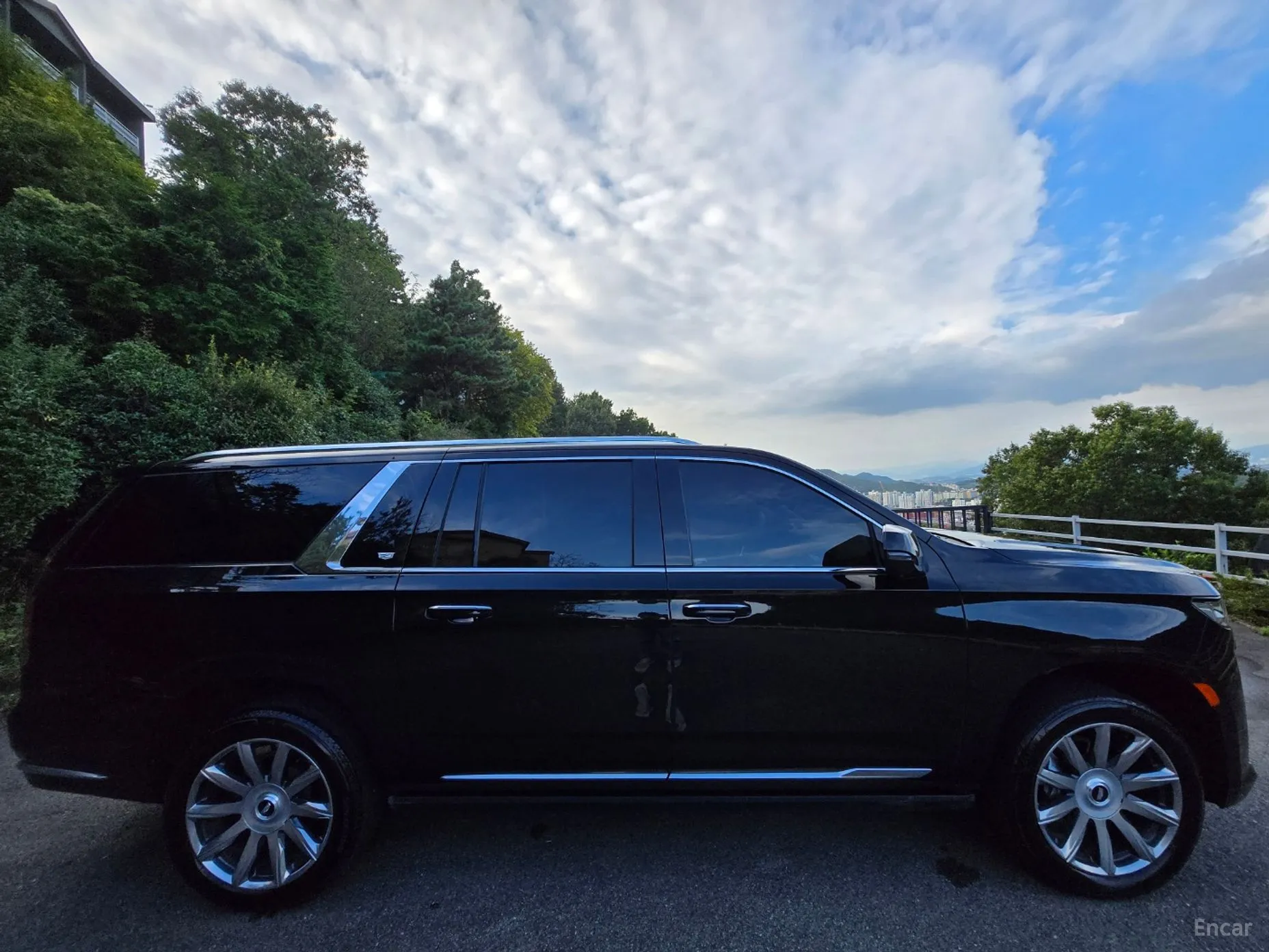 Cadillac Escalade 5th Generation превью 3