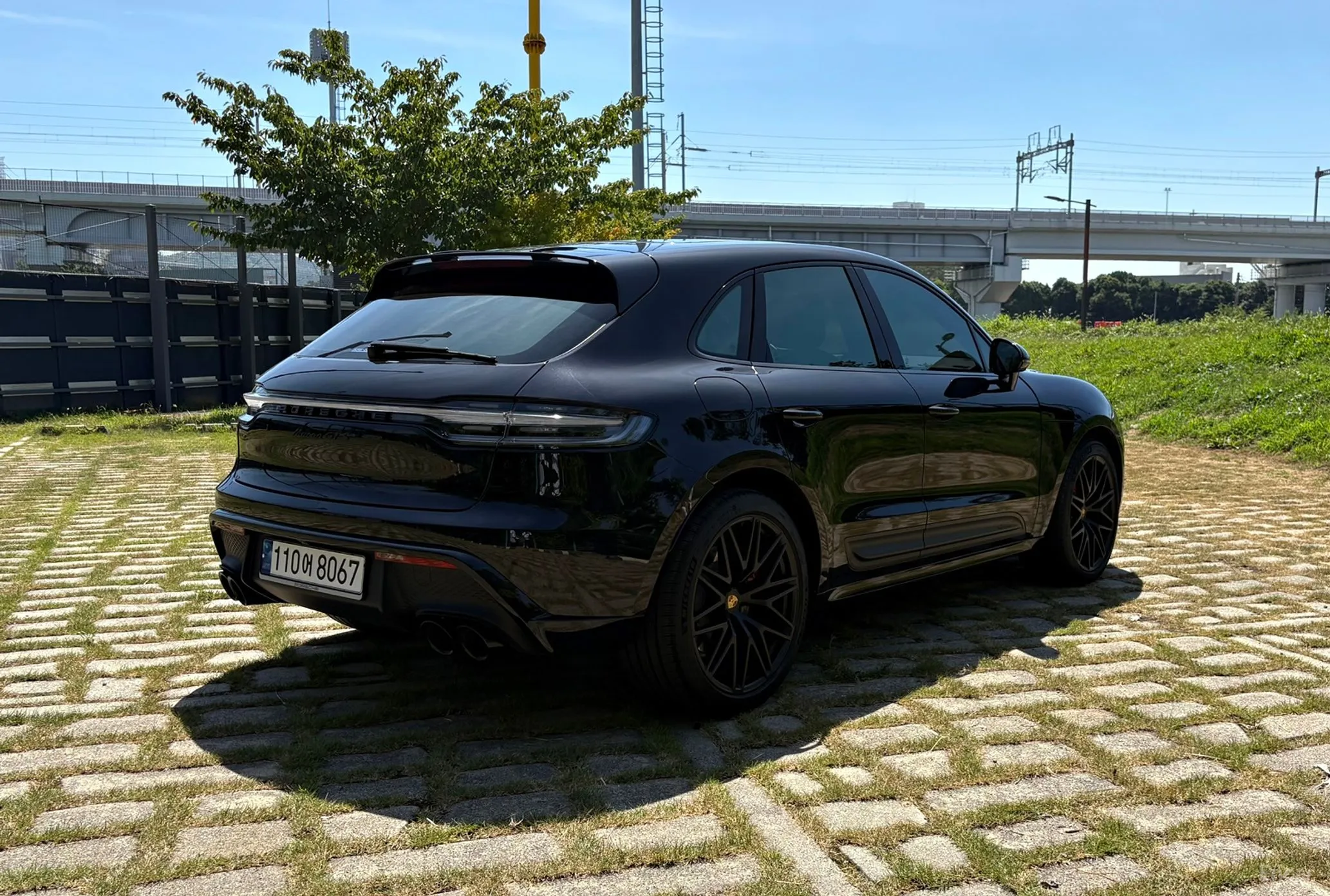 Porsche Macan превью 5