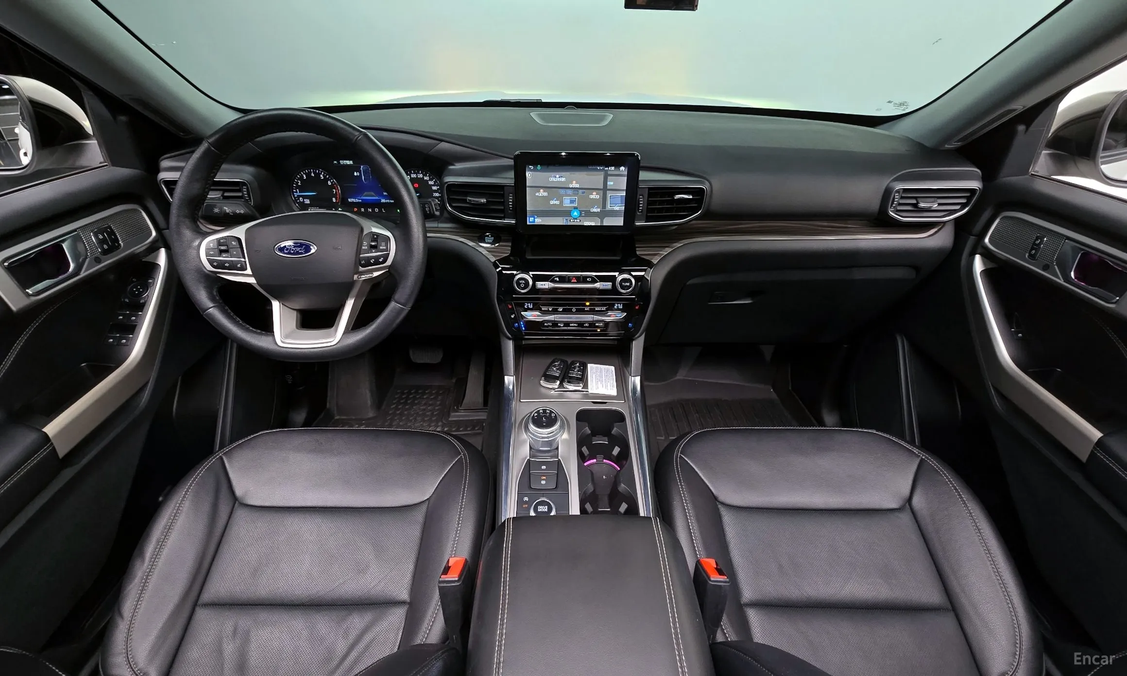 Ford Explorer 6th Generation превью 7