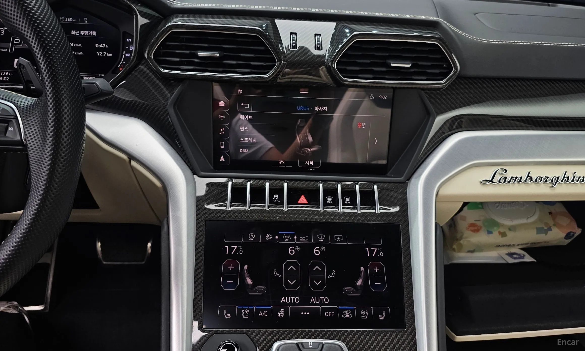 Lamborghini Urus превью 14