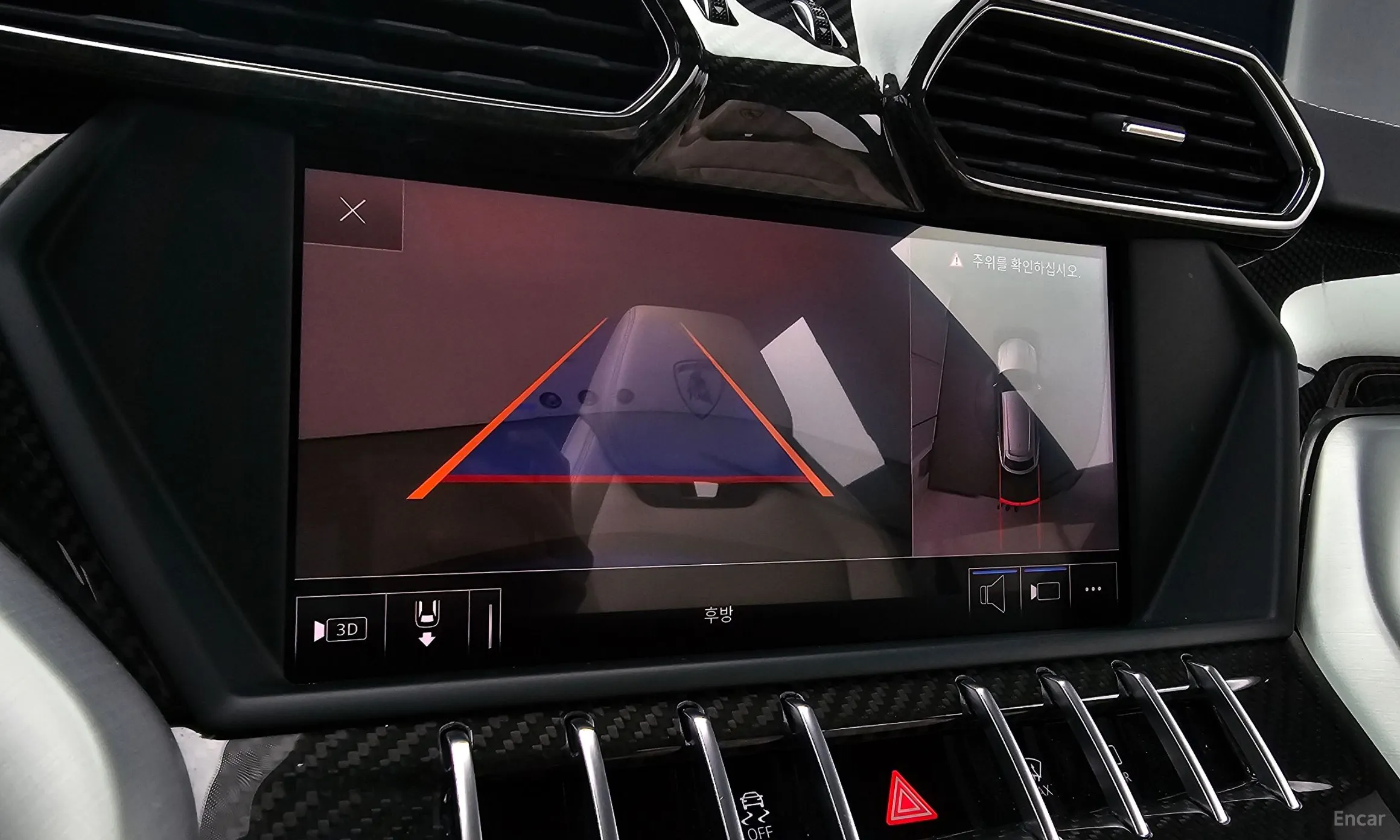 Lamborghini Urus превью 16