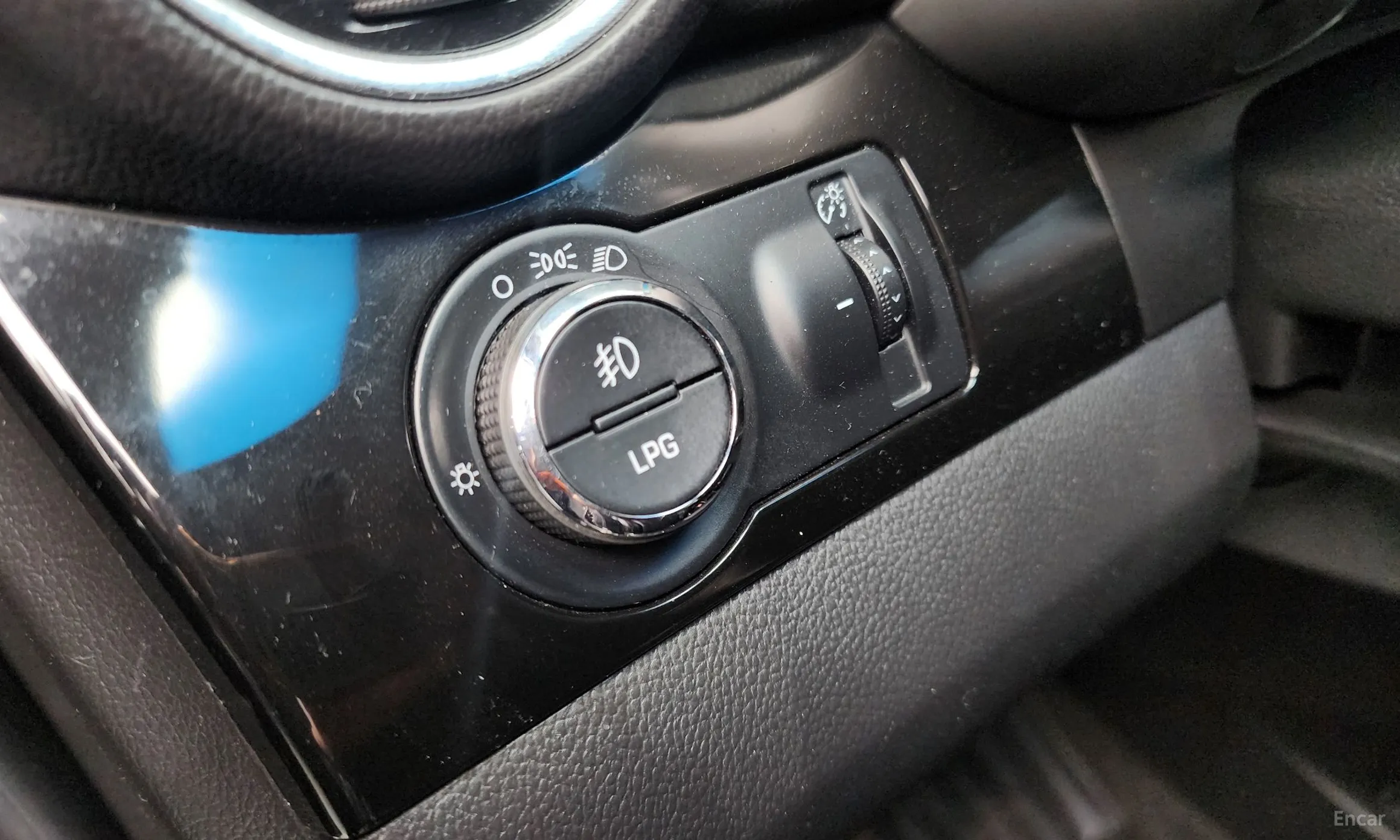 Chevrolet (GM Daewoo) Orlando превью 19