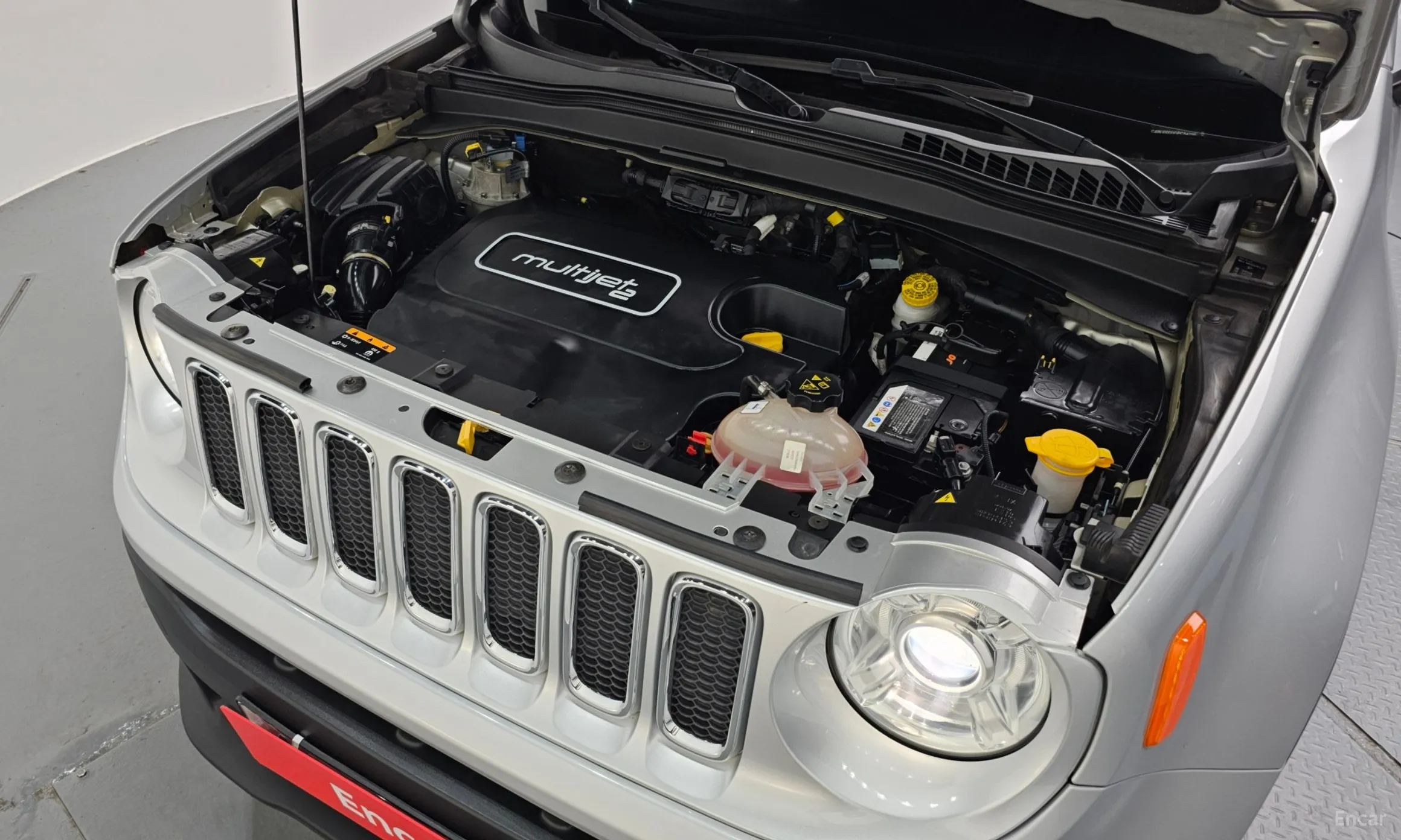 Jeep Renegade превью 6
