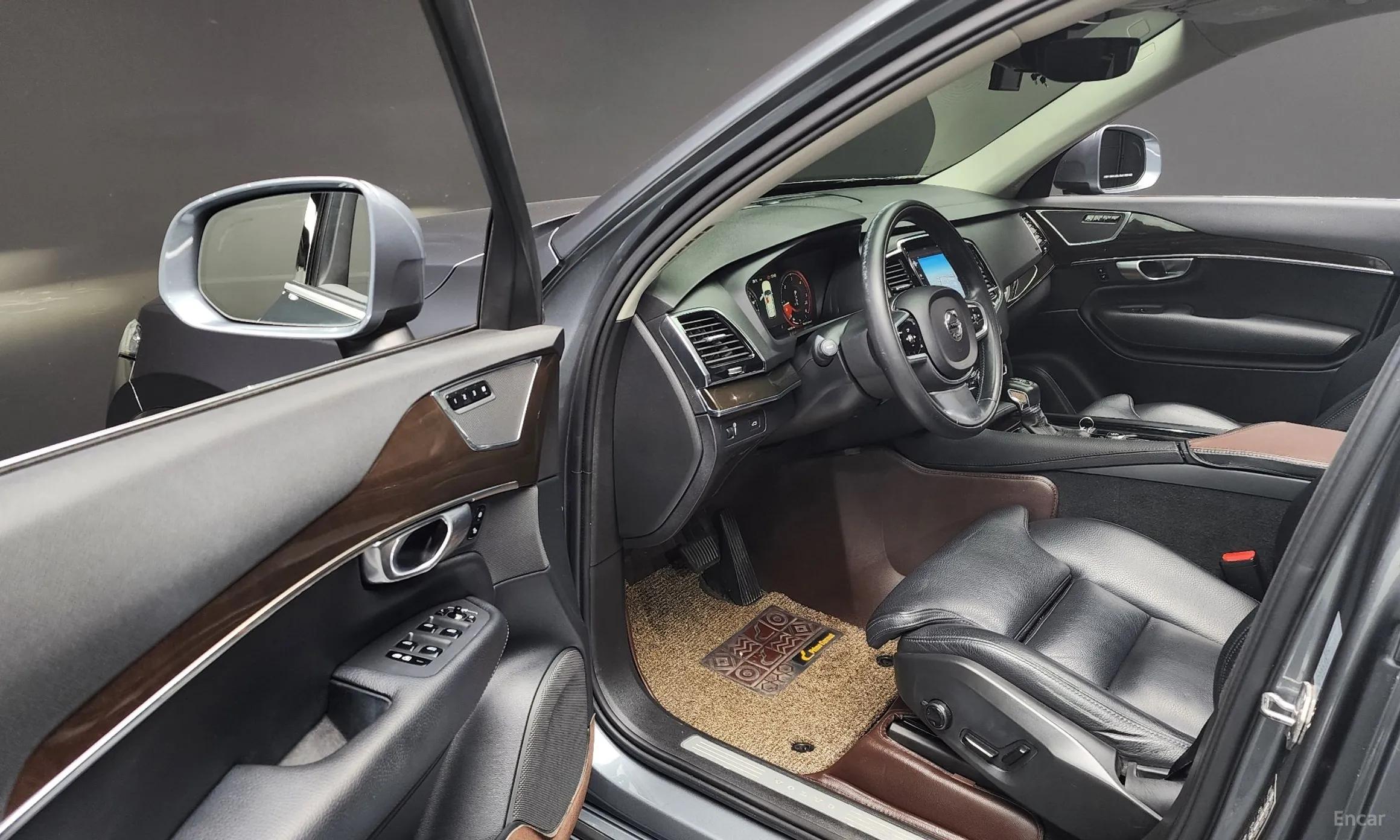 Volvo XC90 Gen 2 превью 10