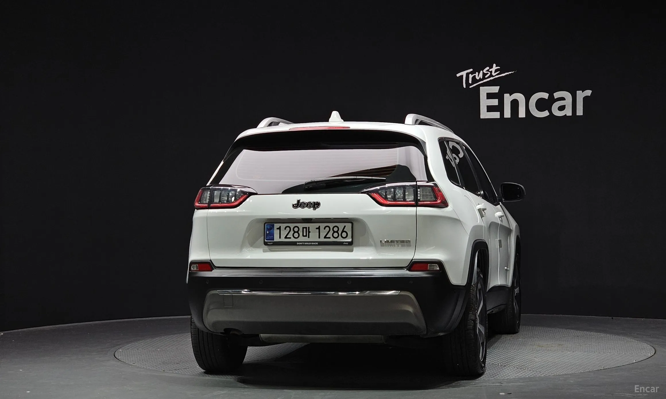 Jeep Cherokee (KL) превью 4