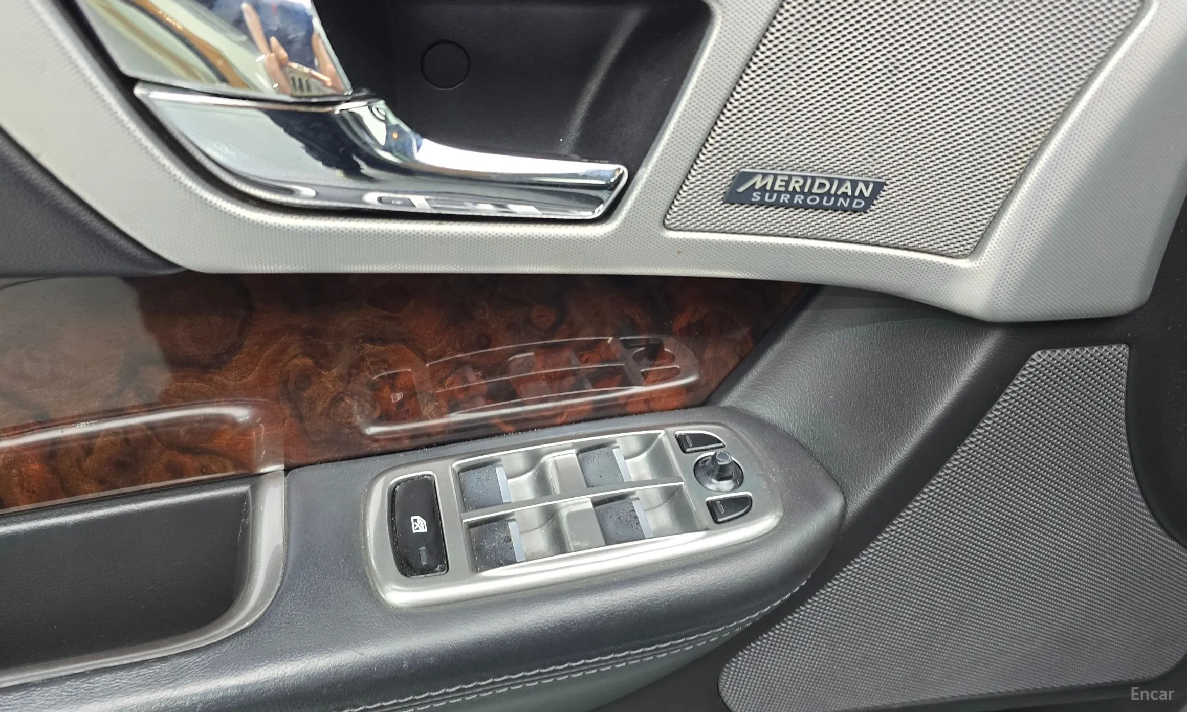 Jaguar New XF превью 19