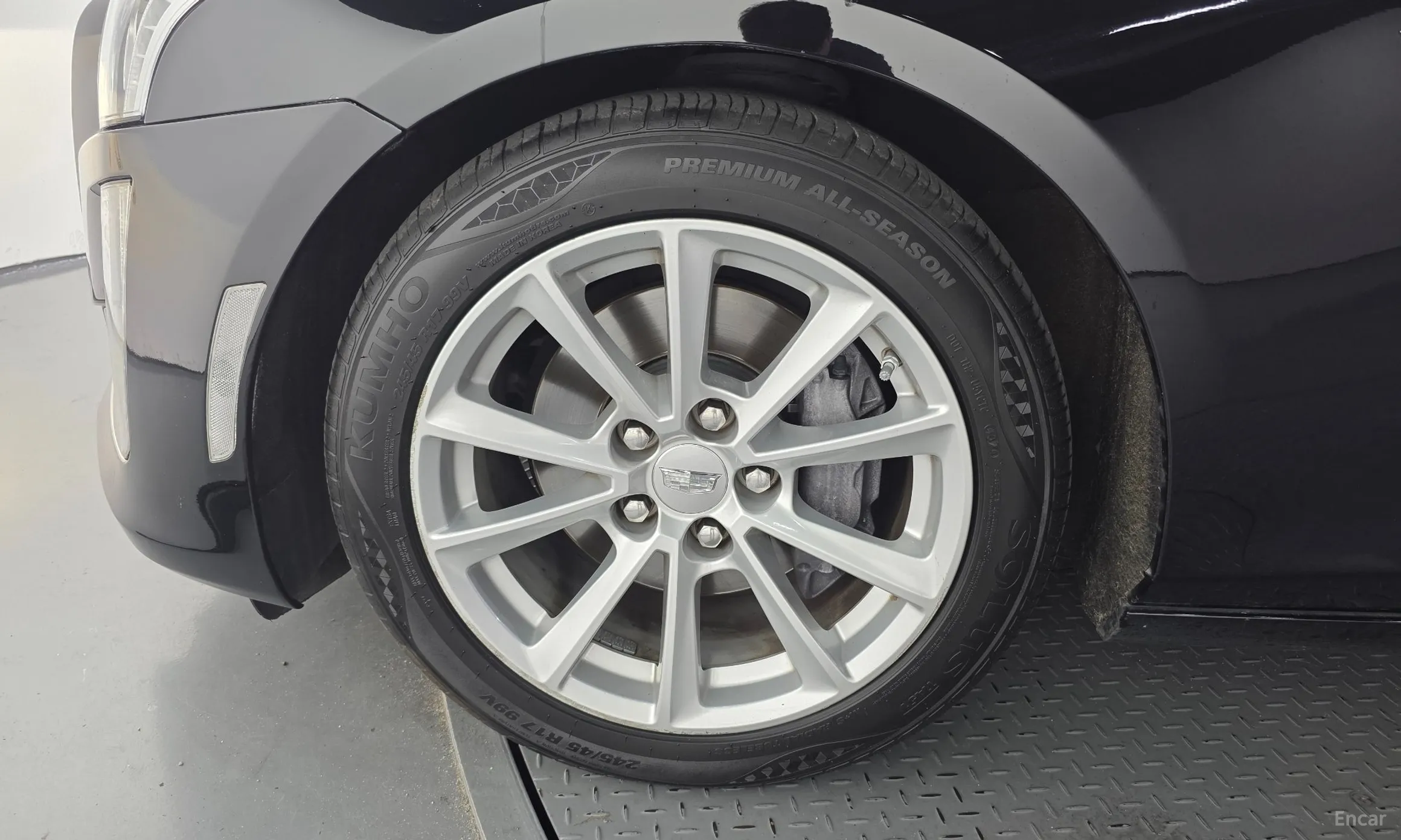 Cadillac CTS Gen 3 превью 5