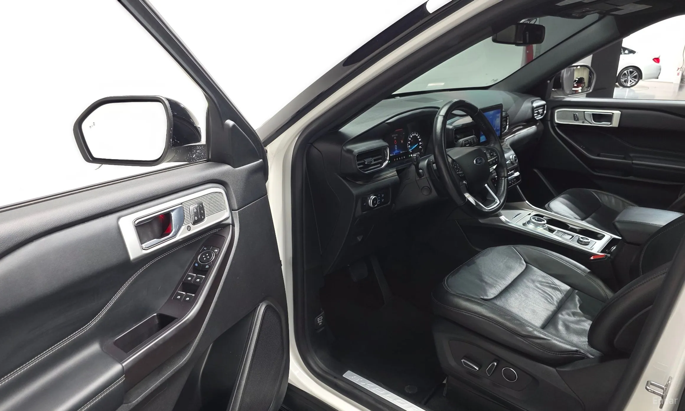 Ford Explorer 6th Generation превью 11