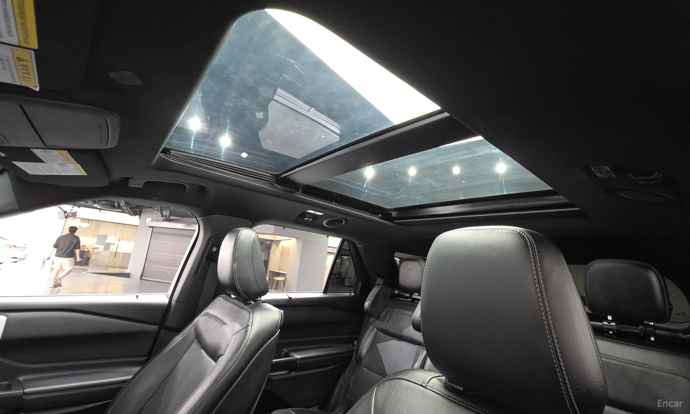 Ford Explorer 6th Generation превью 17
