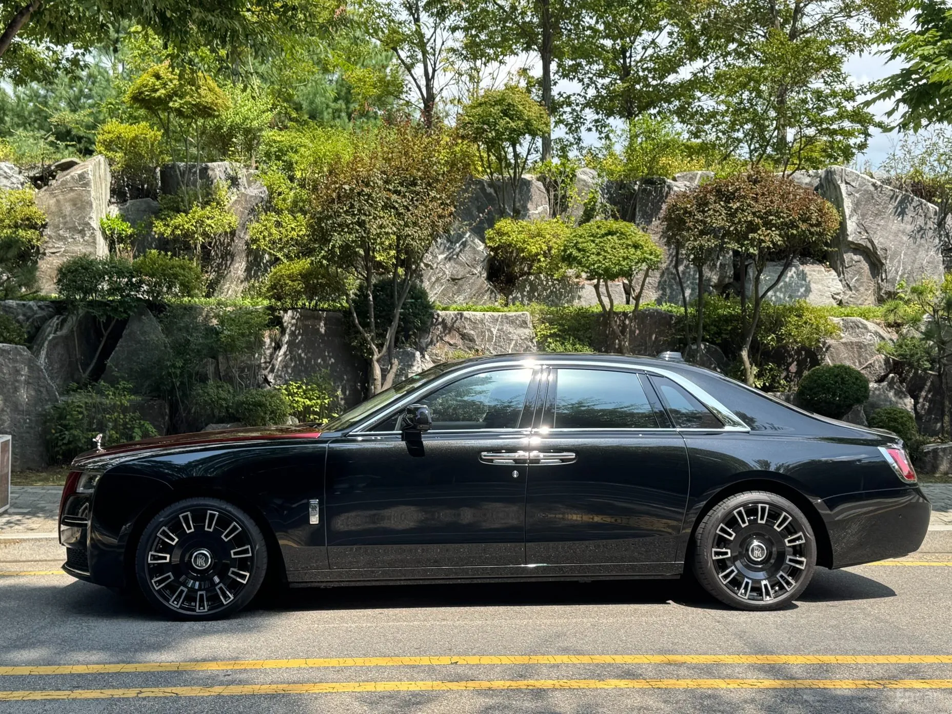 Rolls-Royce Ghost 2nd Generation превью 4