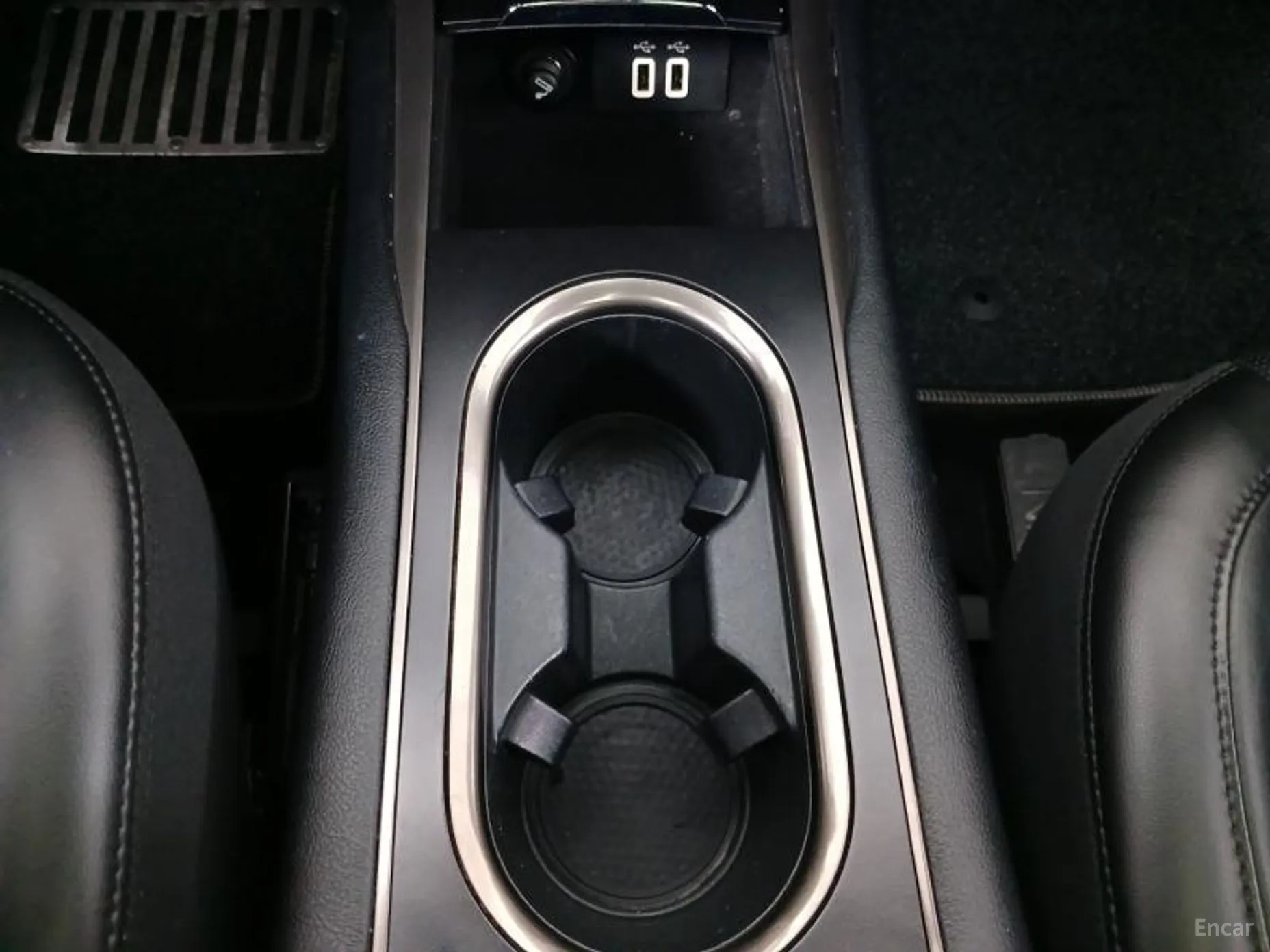 Lincoln MKC превью 12
