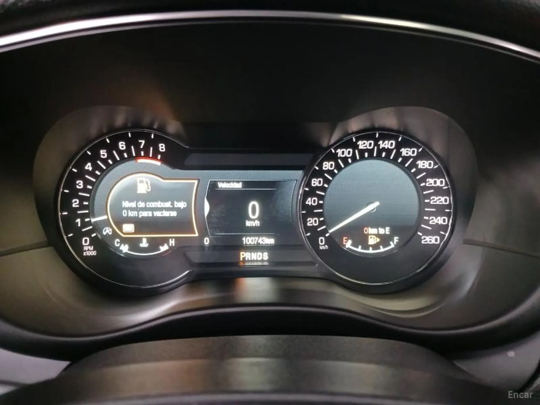 Lincoln MKC превью 7