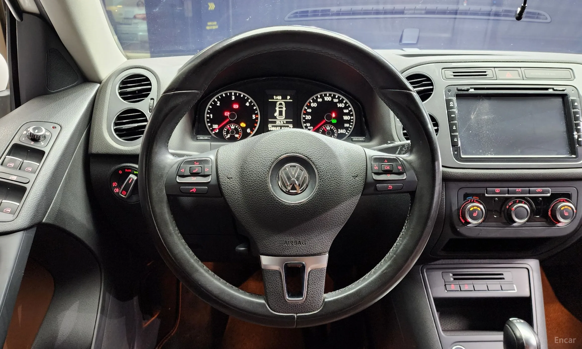 Volkswagen New Tiguan превью 13