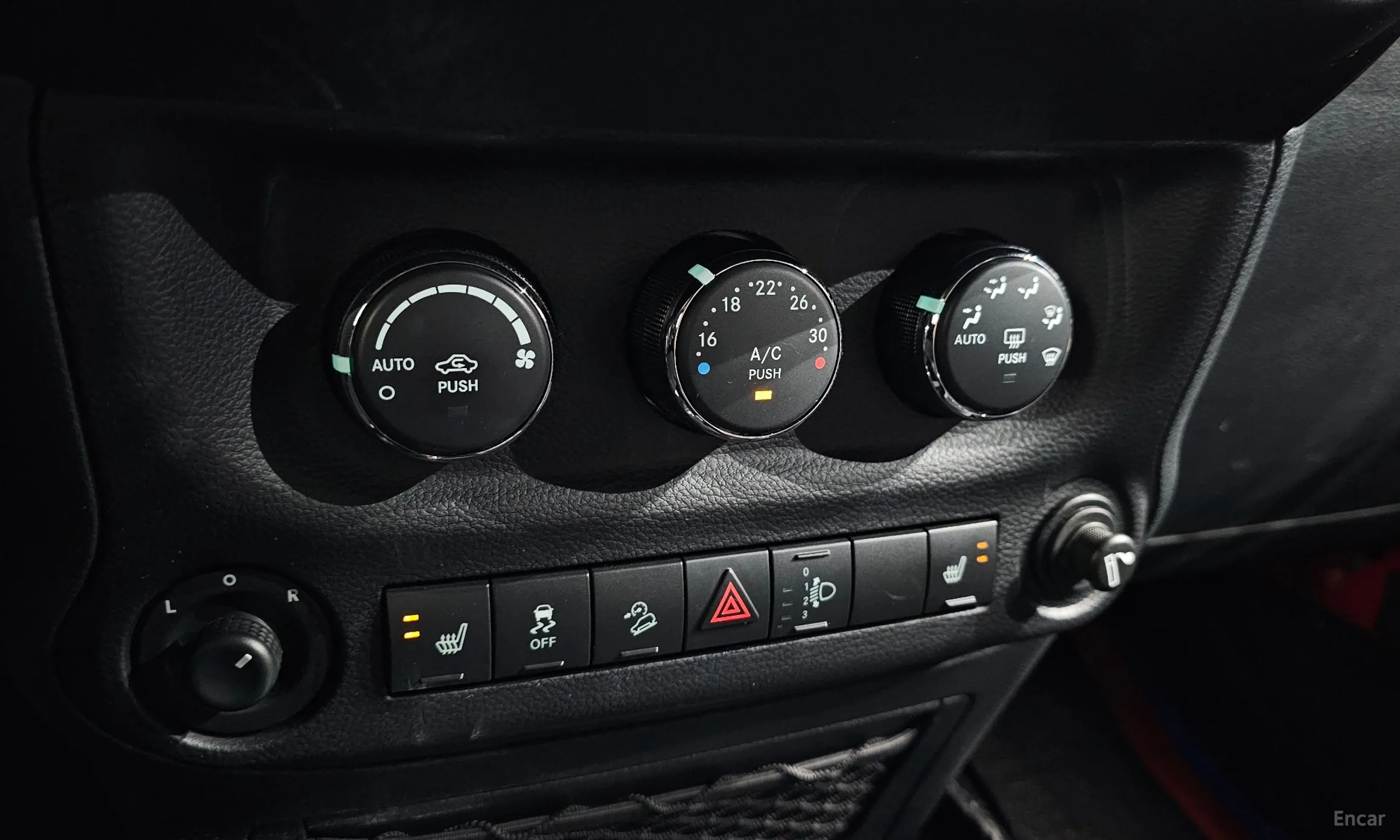 Jeep Wrangler (JK) превью 18