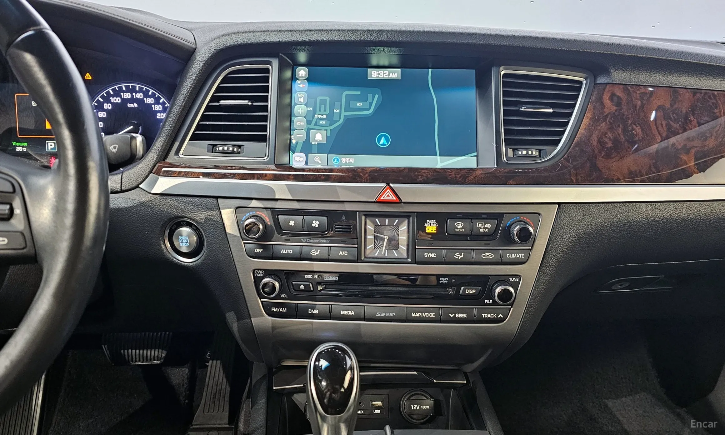 Hyundai Genesis DH превью 15