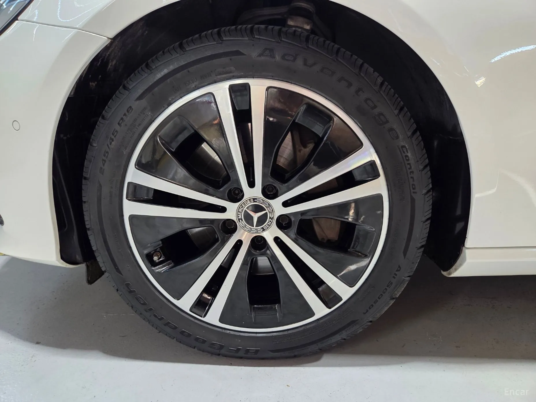 Mercedes Benz E-Class W213 превью 8