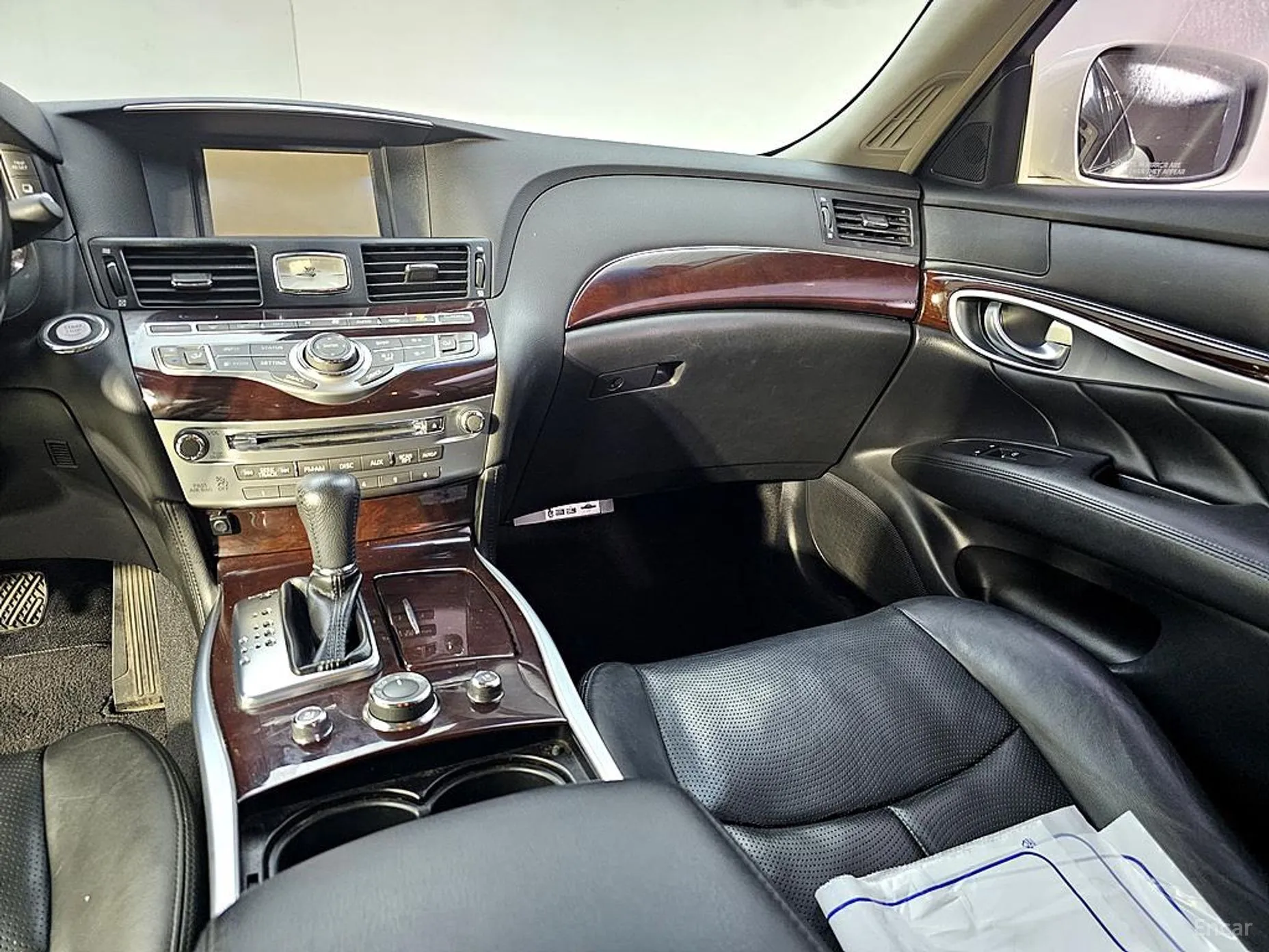 Infiniti M37 превью 10