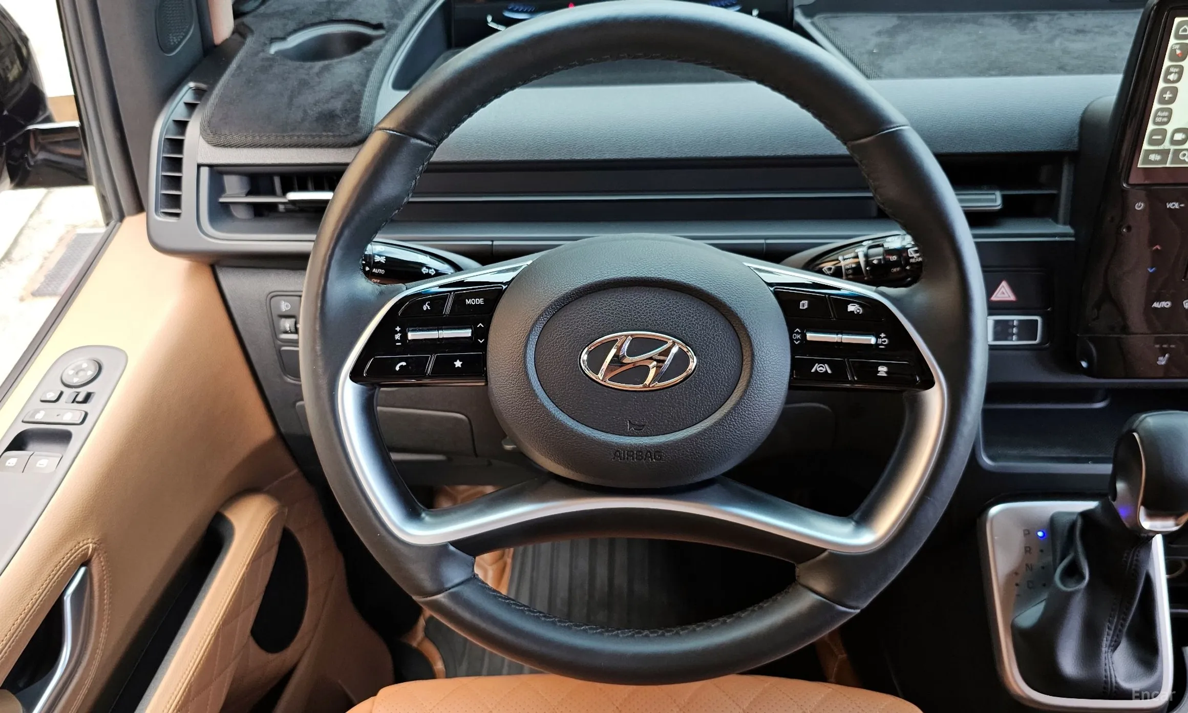 Hyundai Staria превью 13