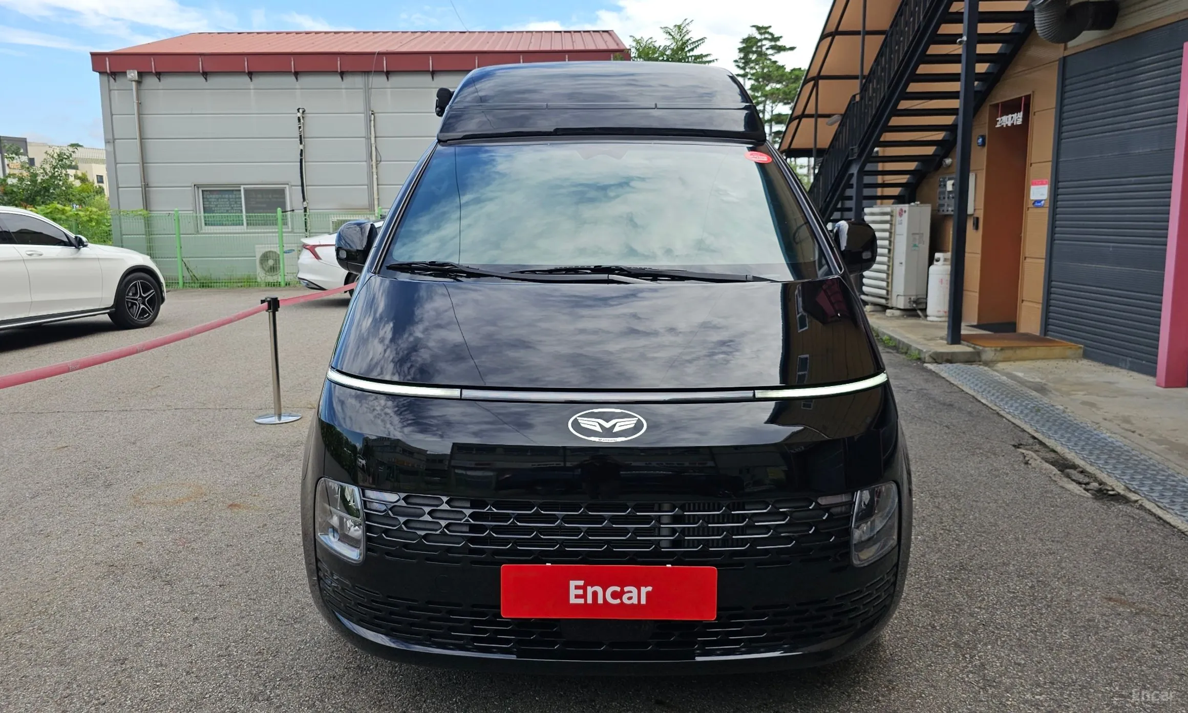Hyundai Staria превью 3