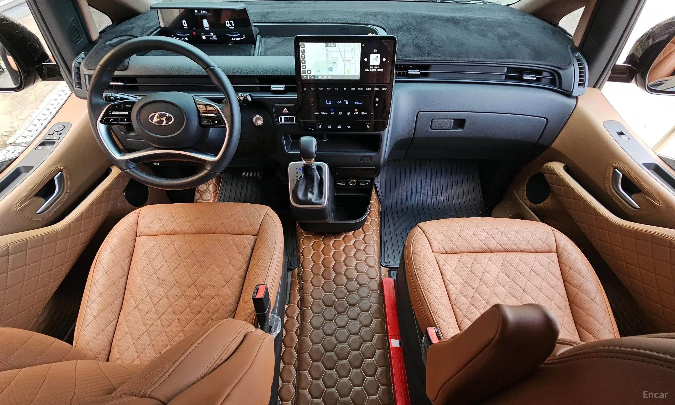 Hyundai Staria превью 7