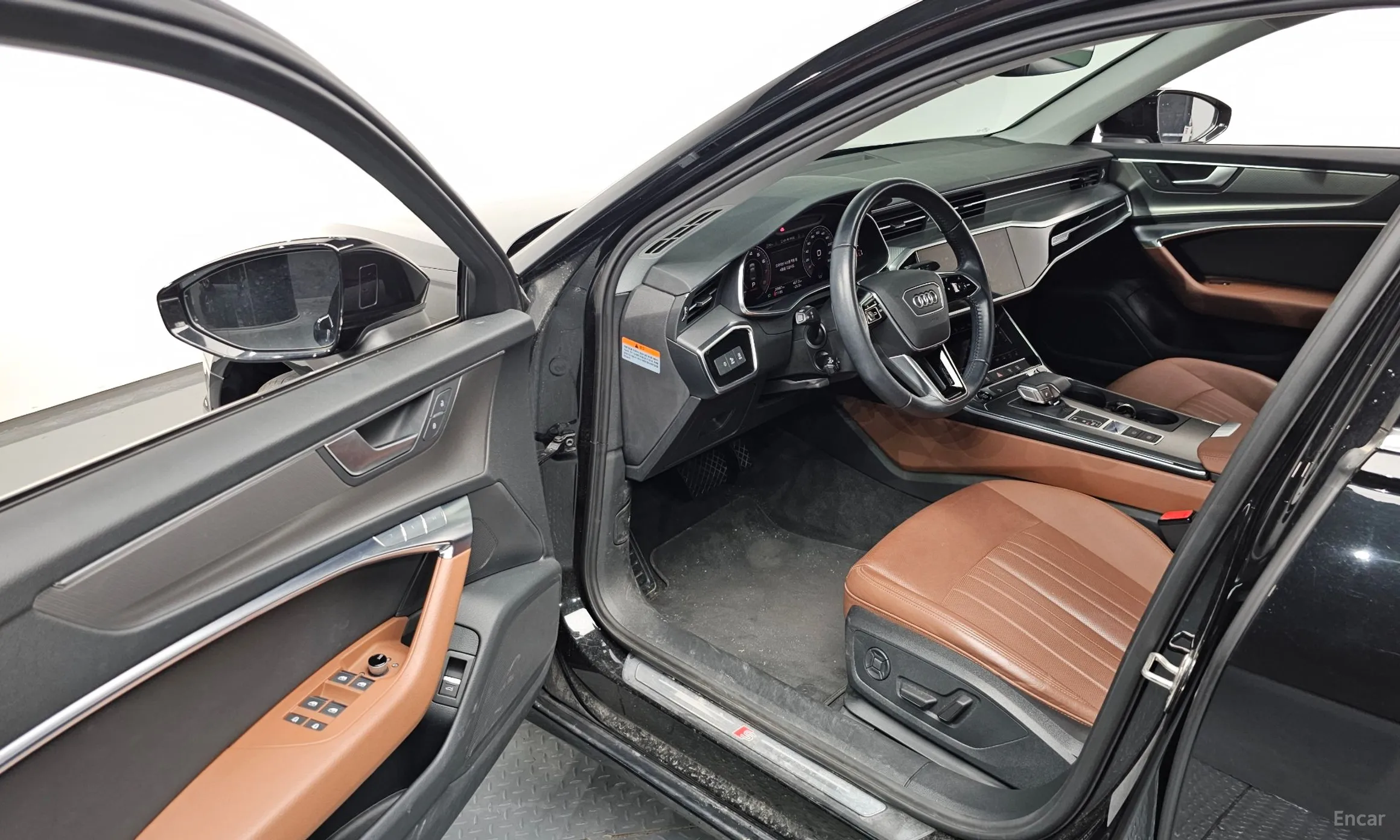 Audi A6 (C8) превью 11