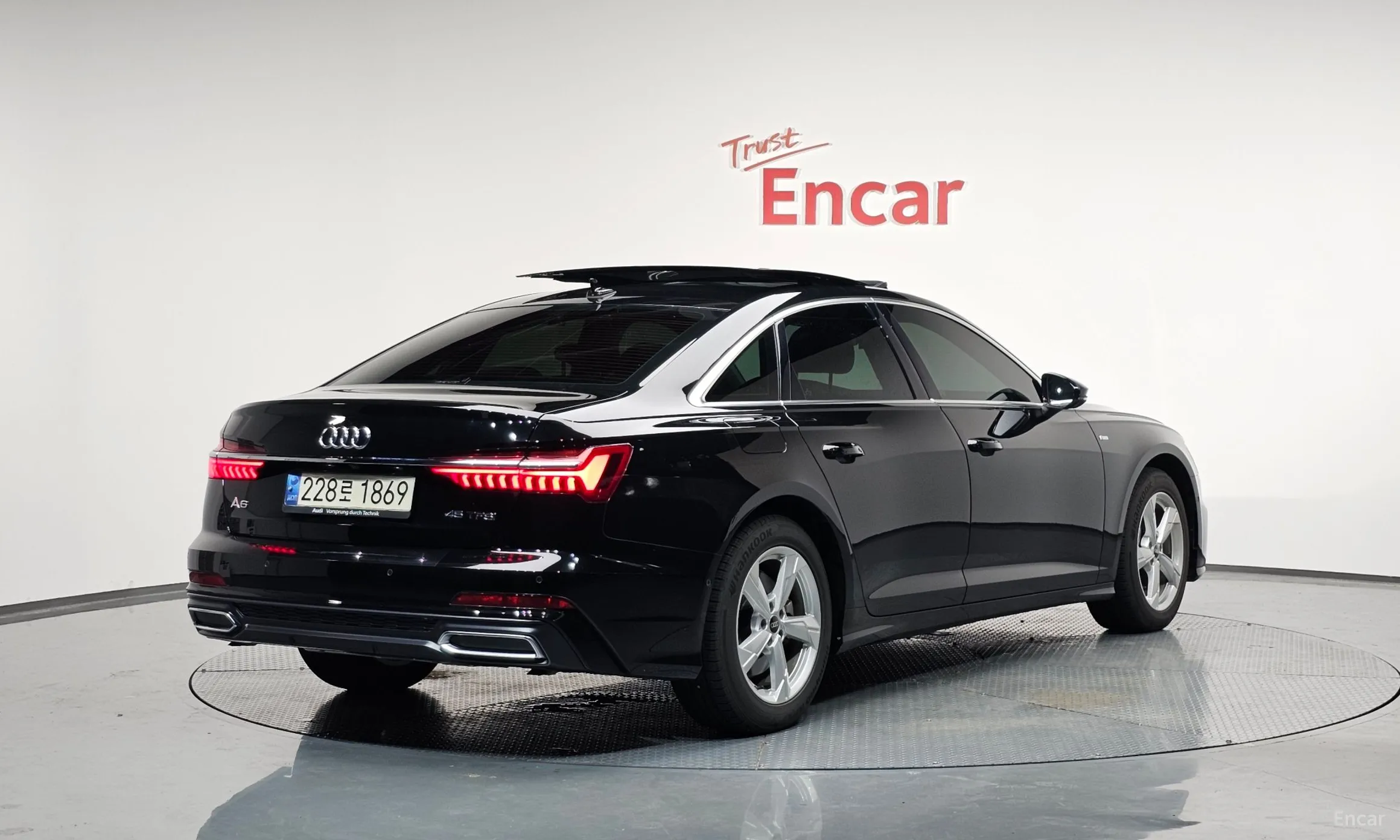 Audi A6 (C8) превью 2