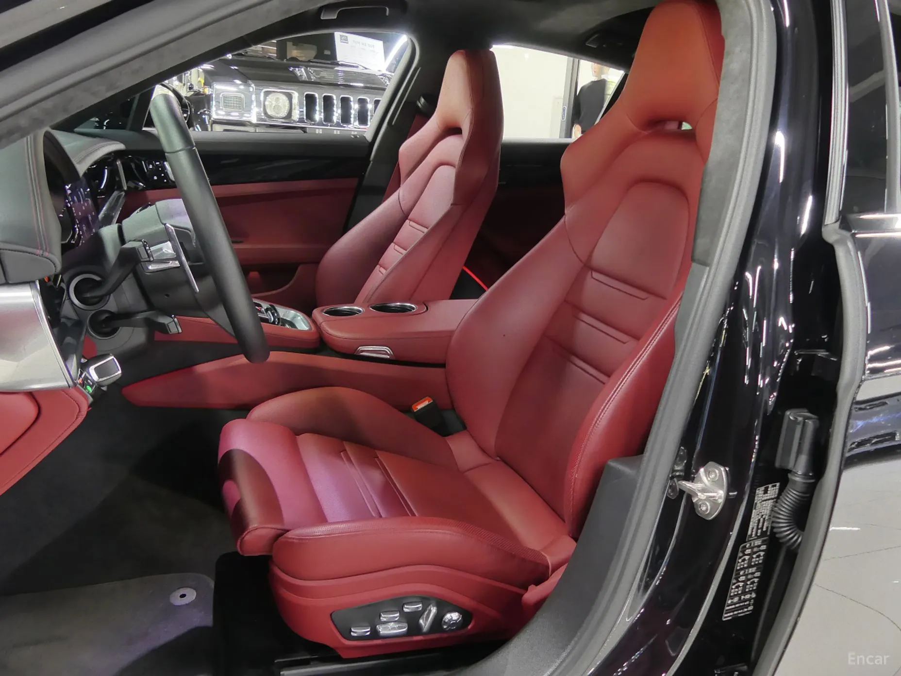 Porsche Panamera (971) превью 10