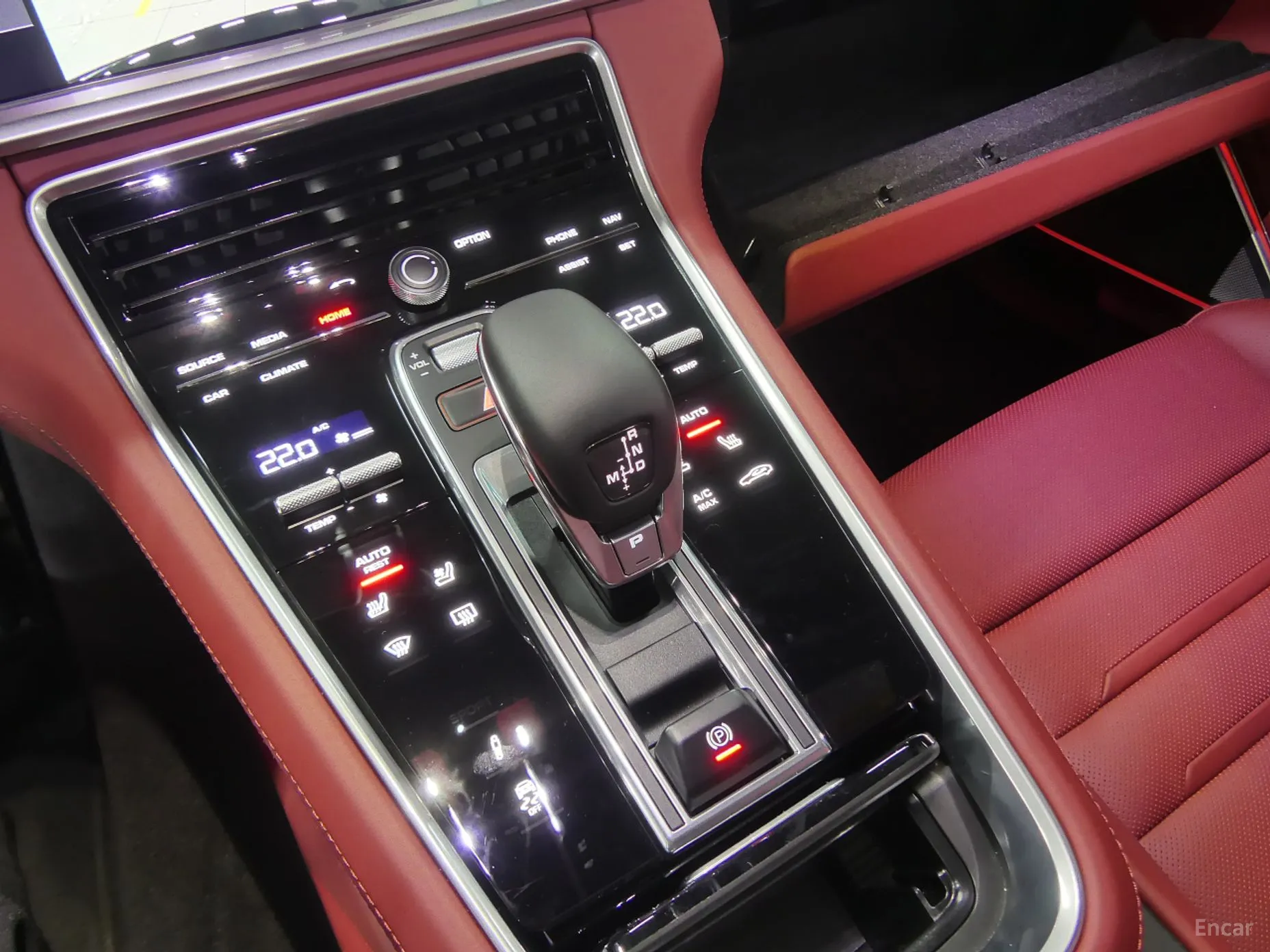 Porsche Panamera (971) превью 7