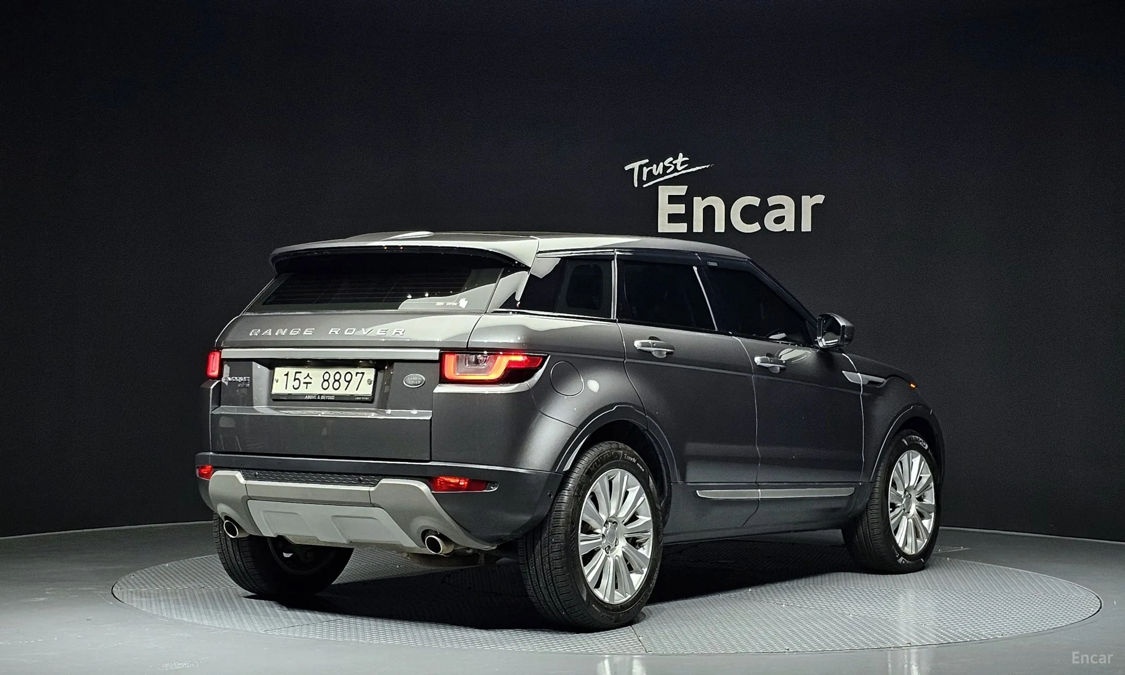 Land Rover Range Rover Evoque превью 2
