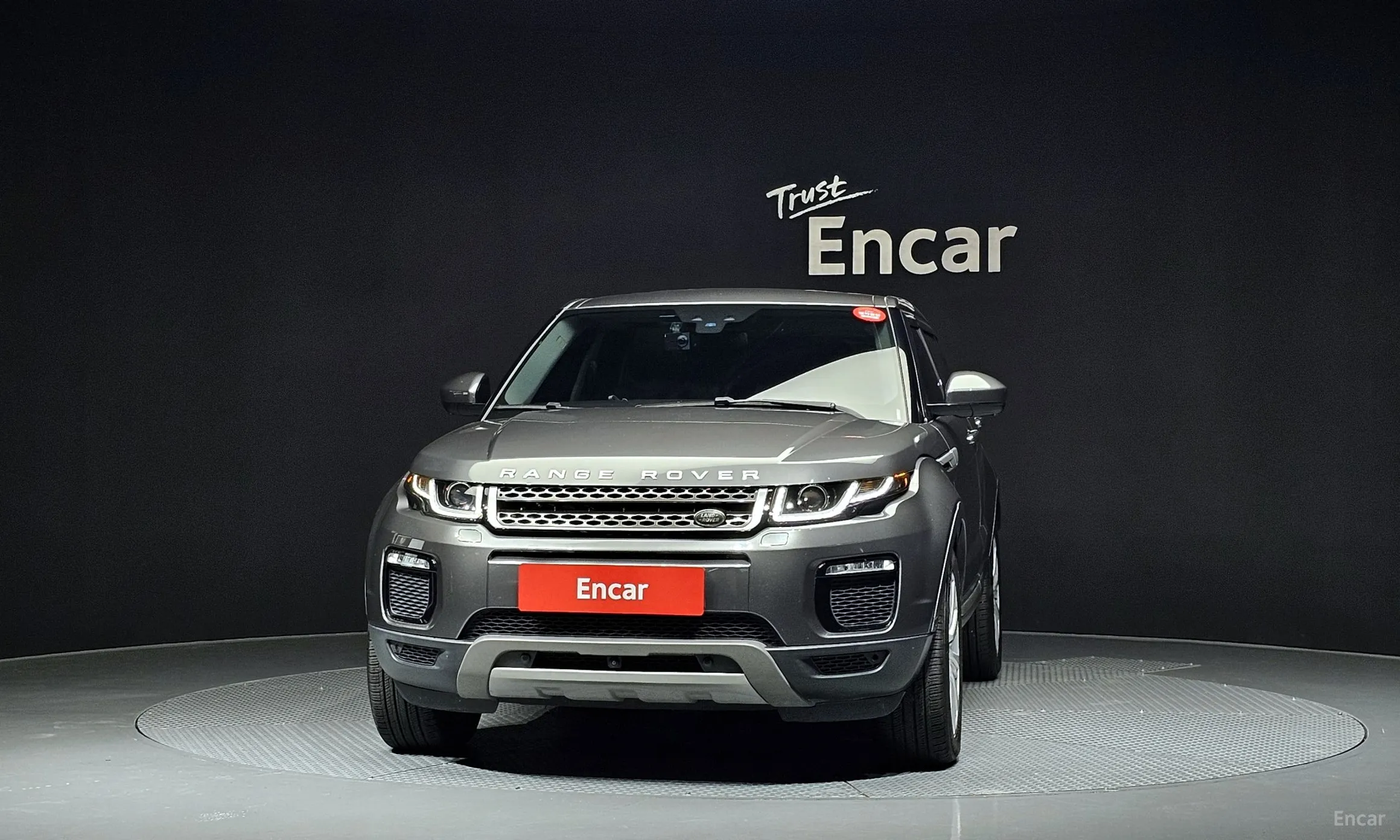 Land Rover Range Rover Evoque превью 3