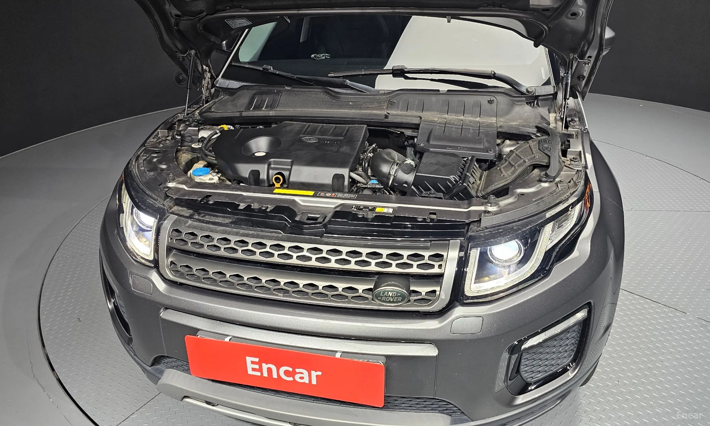 Land Rover Range Rover Evoque превью 6