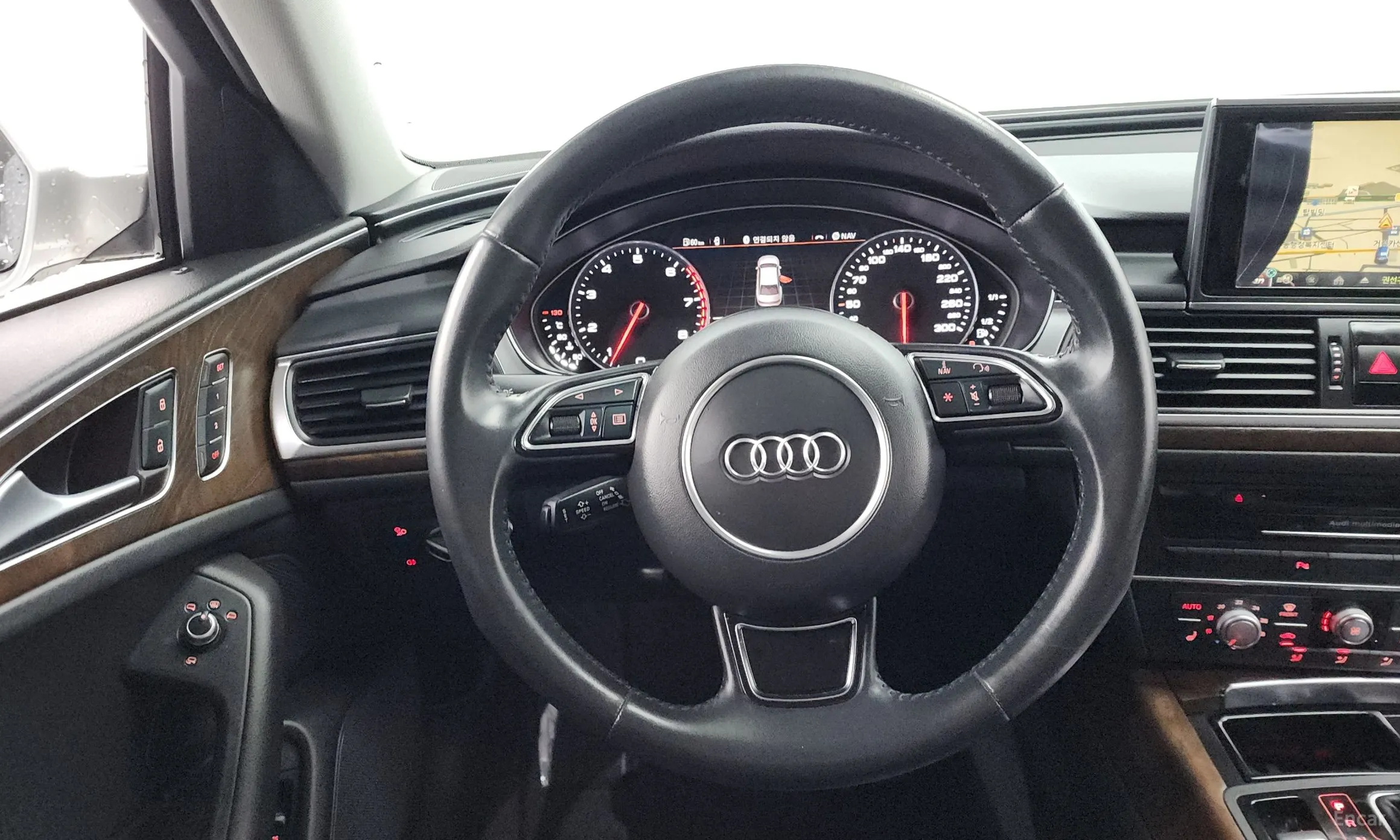 Audi New A6 превью 13