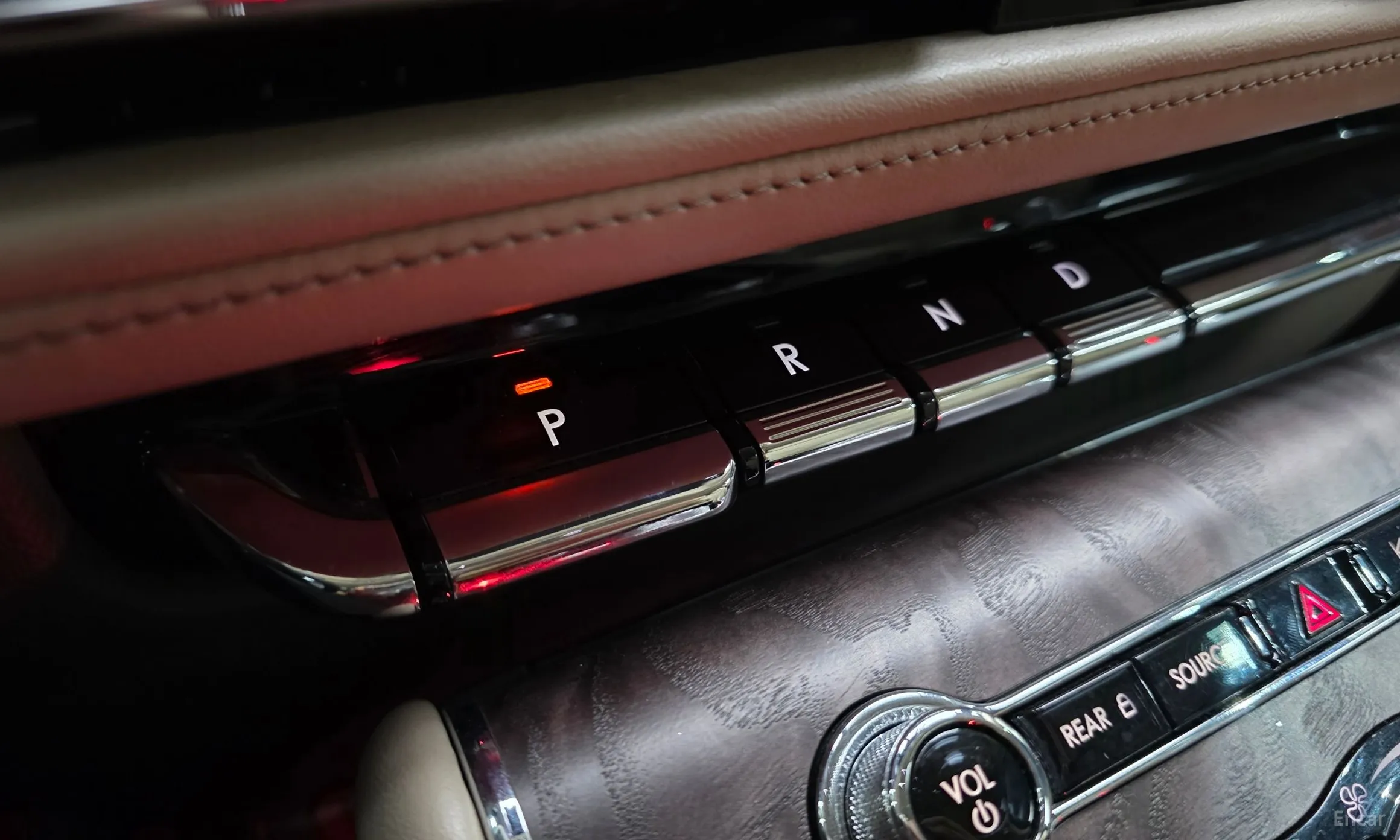 Lincoln Aviator 2nd Generation превью 9