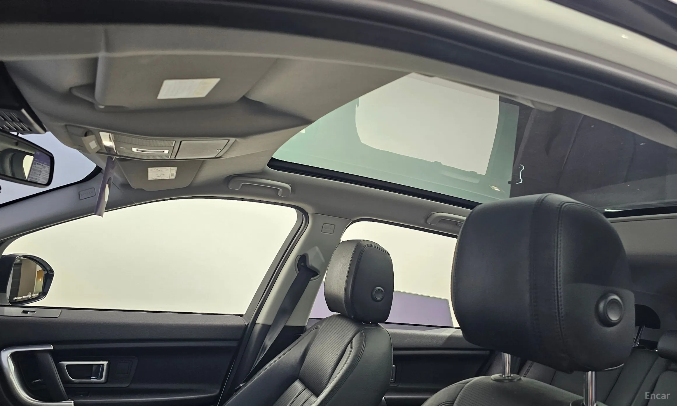 Land Rover Discovery Sports превью 19